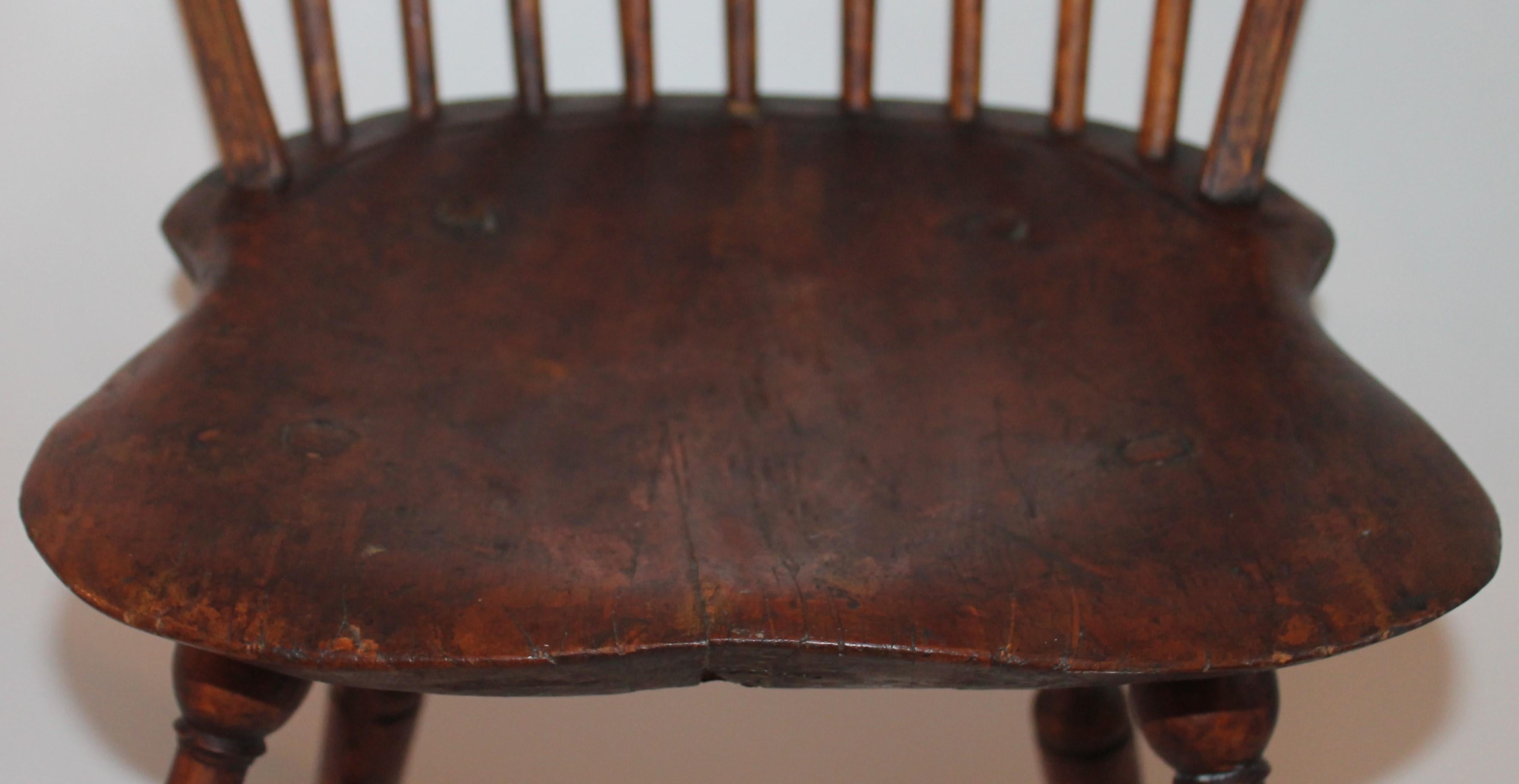 19th Century Windsor Chair Collection / 3 For Sale 12