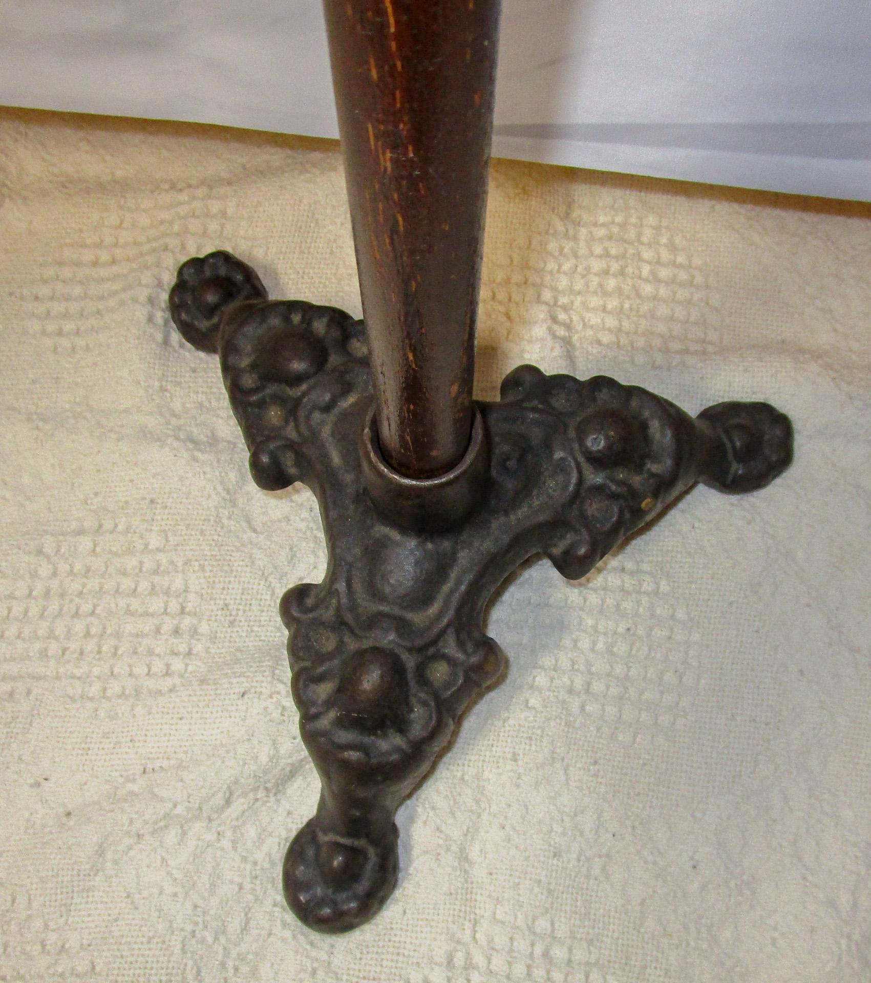 Ceremonial Fraternal Masonic Crook und Metall Speer aus Holz auf Metallsockeln, 19. Jahrhundert im Angebot 7