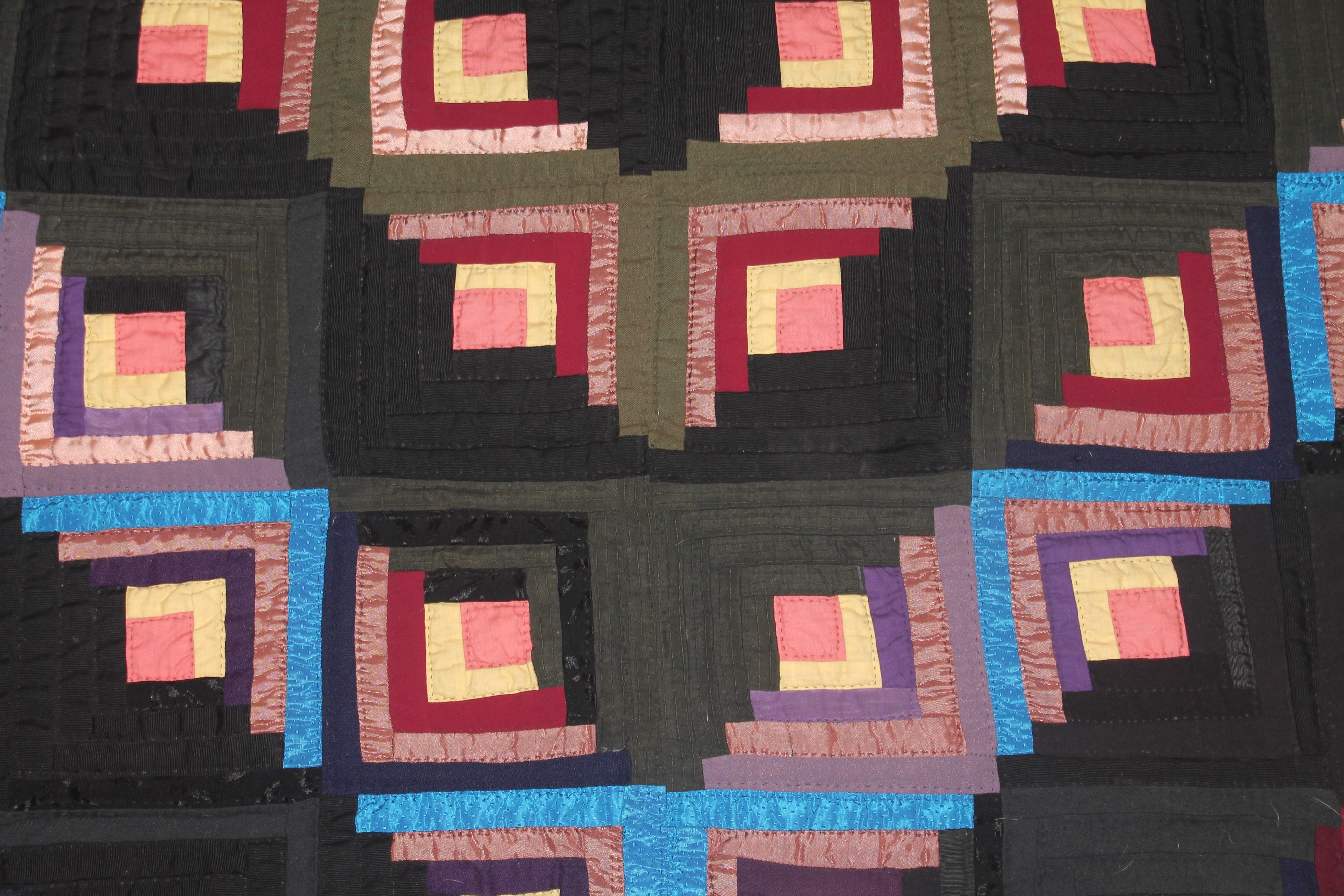 American 19thc Wool Flannel Log Cabin Quilt For Sale