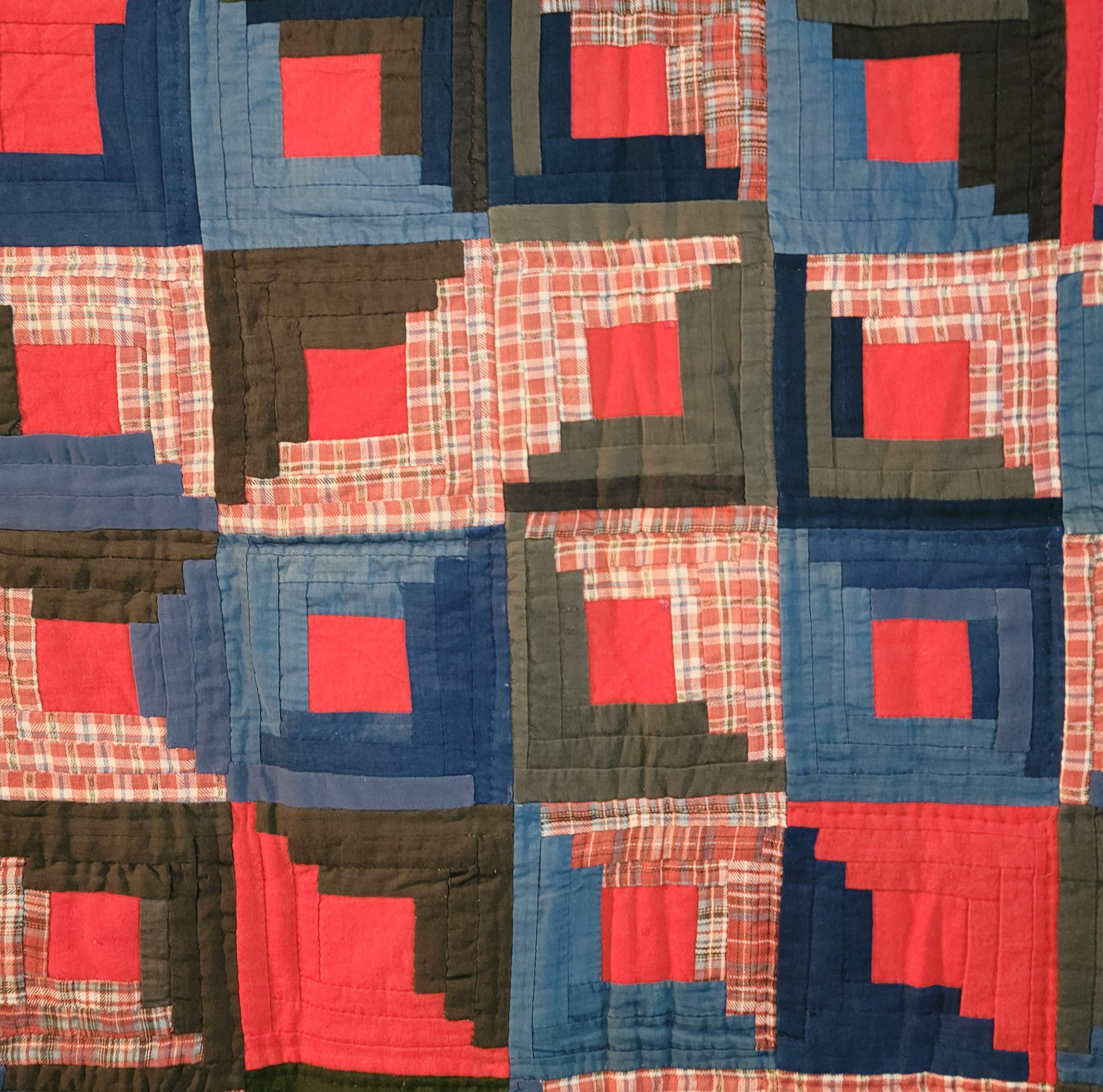 19th C Wool Log Cabin Crib Quilt from Pennsylvania In Good Condition In Los Angeles, CA