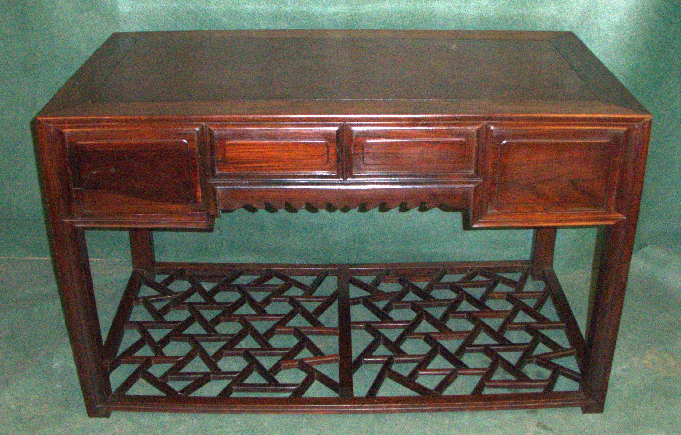 19th.Century Chinese Centre Table or Desk In Distressed Condition For Sale In Glencarse, Perthshire