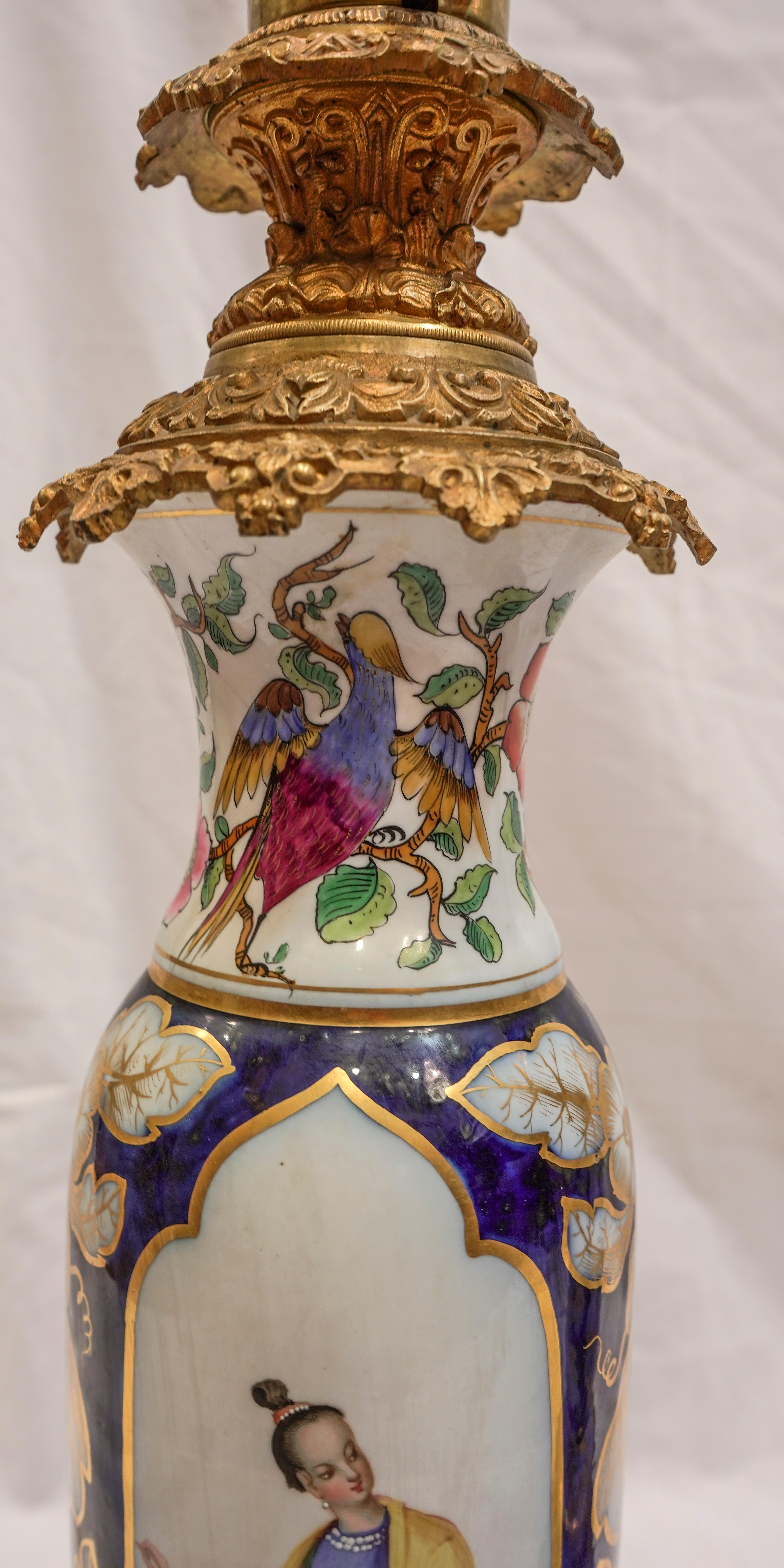 19th Century Cobaltblue Samson Porcelain Vases Made Oil Lamps, Ormolu Bronzes In Good Condition In Valladolid, ES