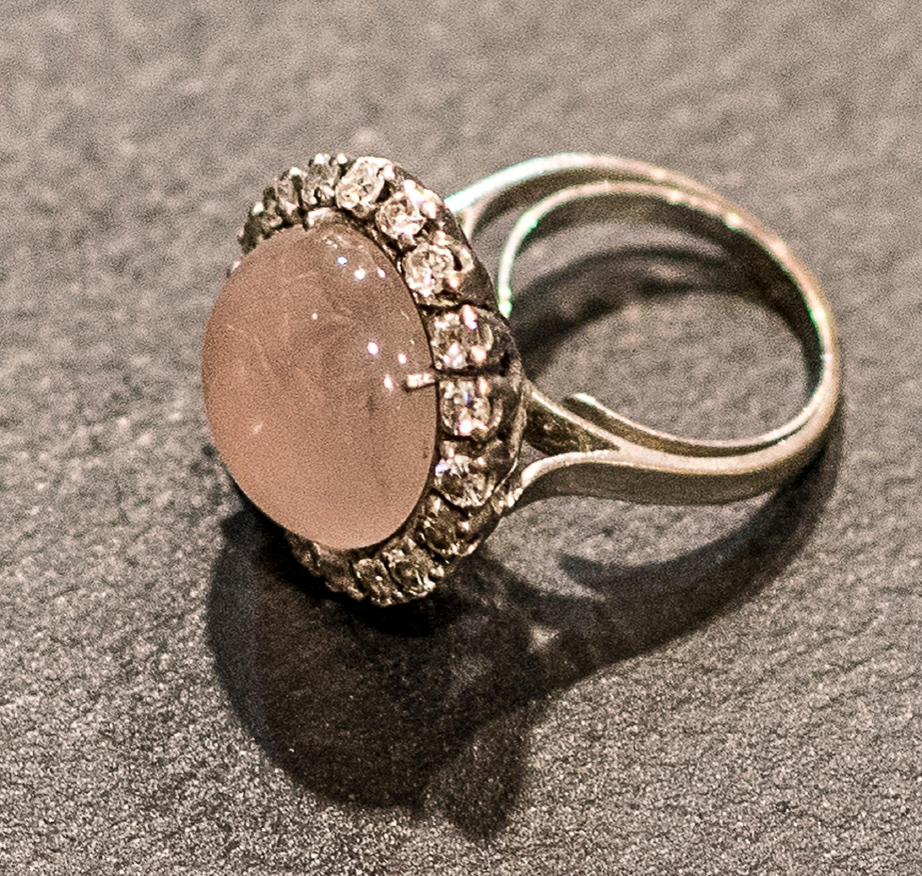 19th Century Pink Quartz-Diamonds Gold French Ring, circa 1880 5