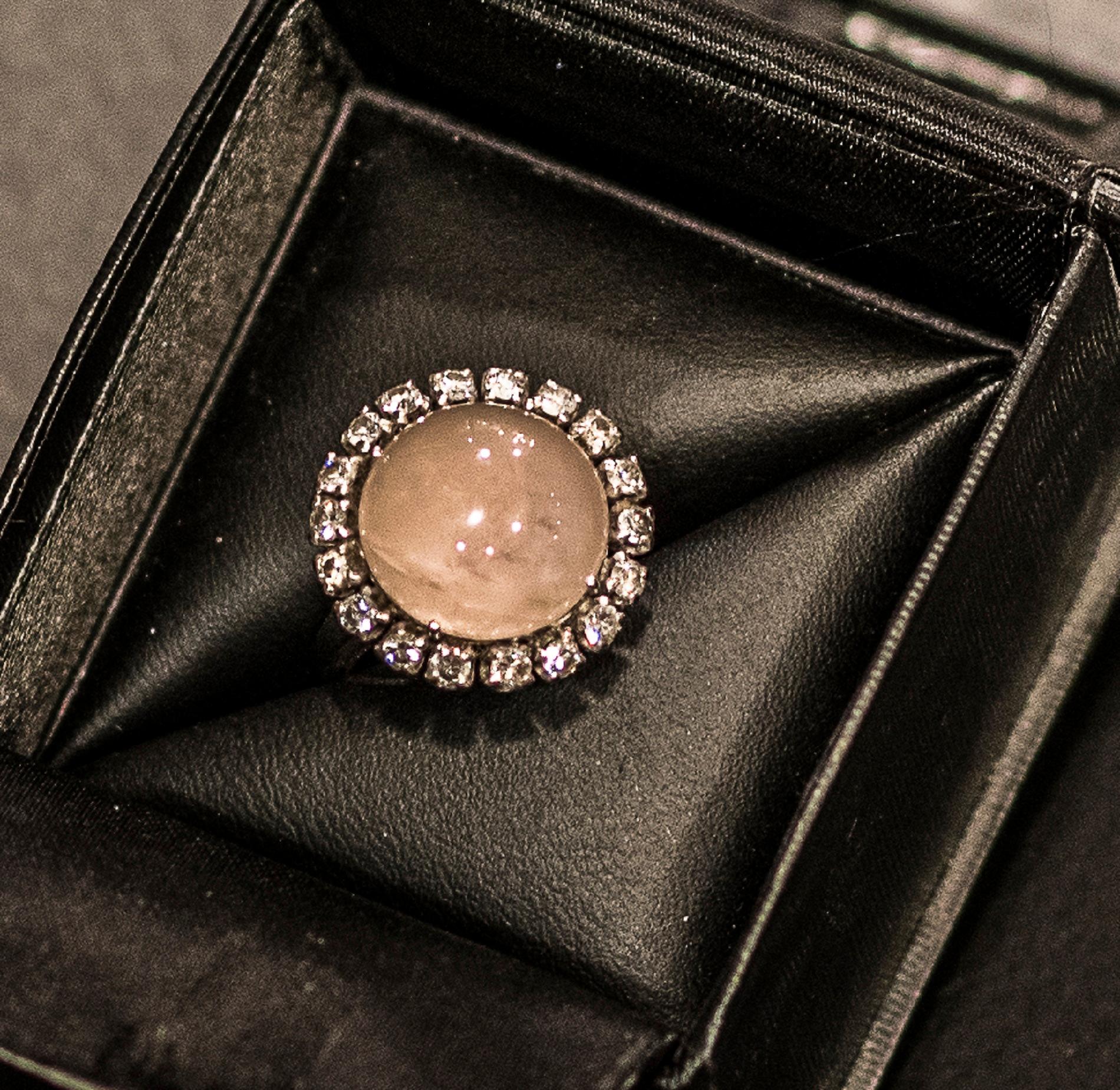 19th Century Pink Quartz-Diamonds Gold French Ring, circa 1880 8