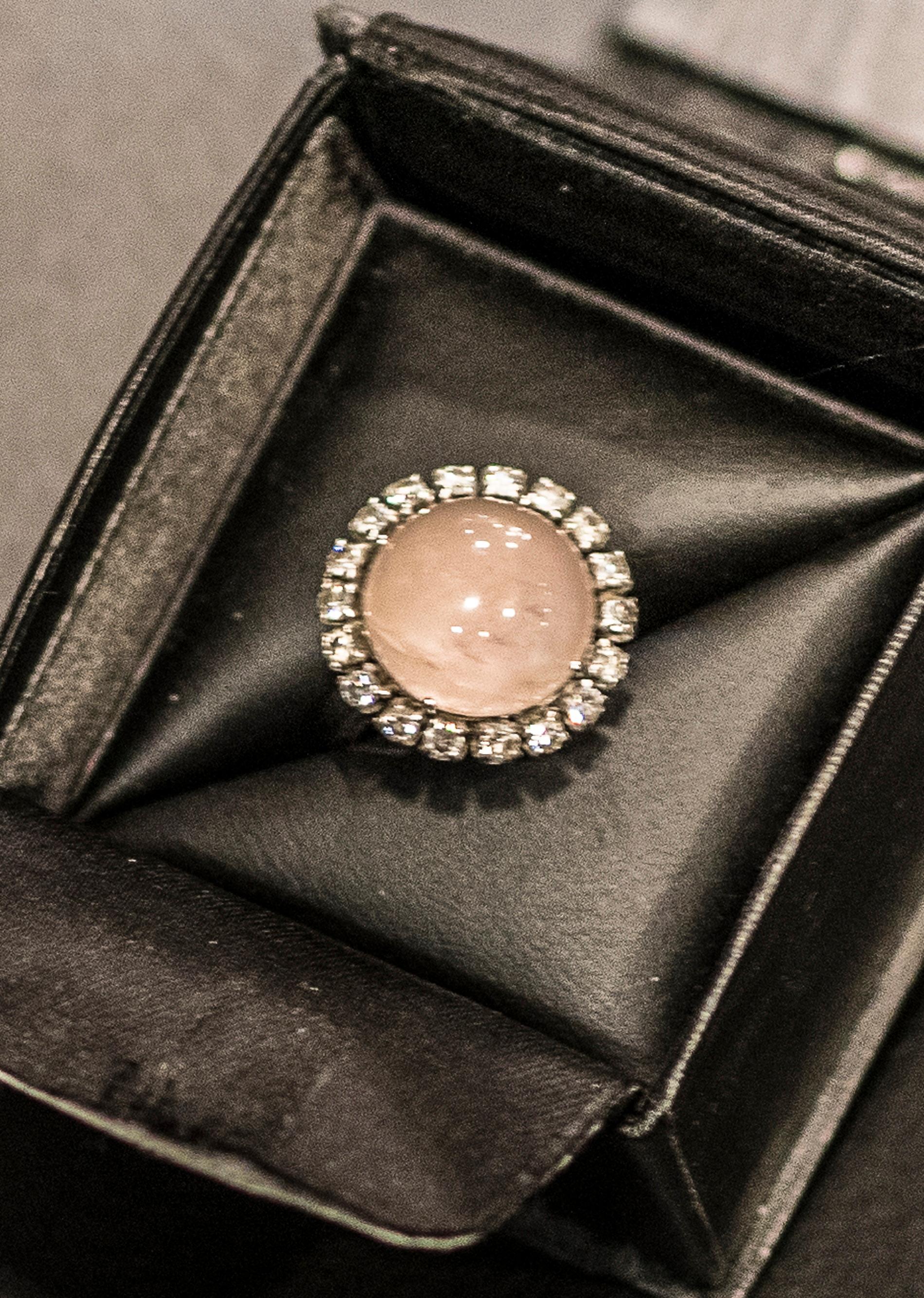 19th Century Pink Quartz-Diamonds Gold French Ring, circa 1880 9