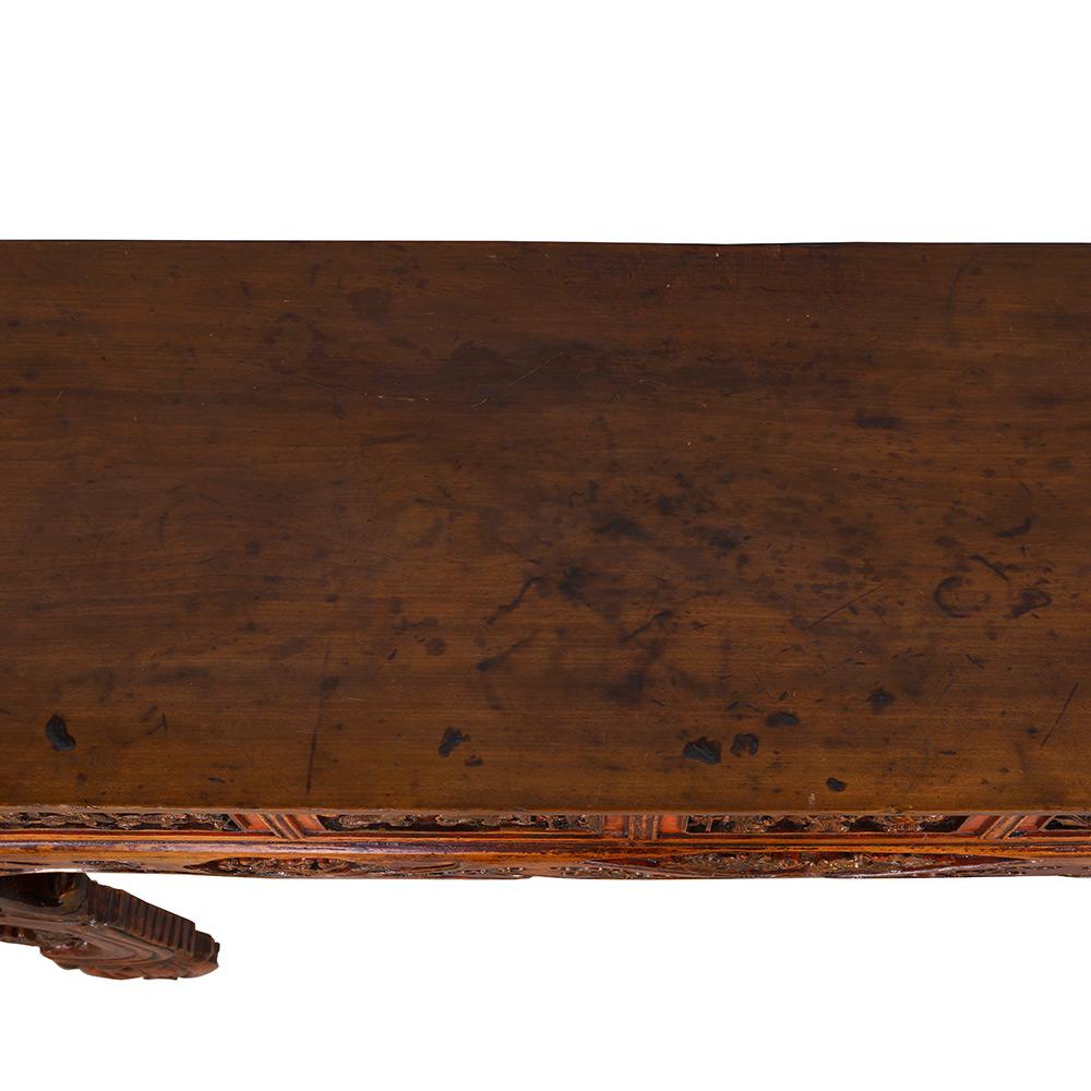 Table d'entrée/table d'entrée chinoise ancienne du 19ème siècle en laque rouge sculptée en vente 3