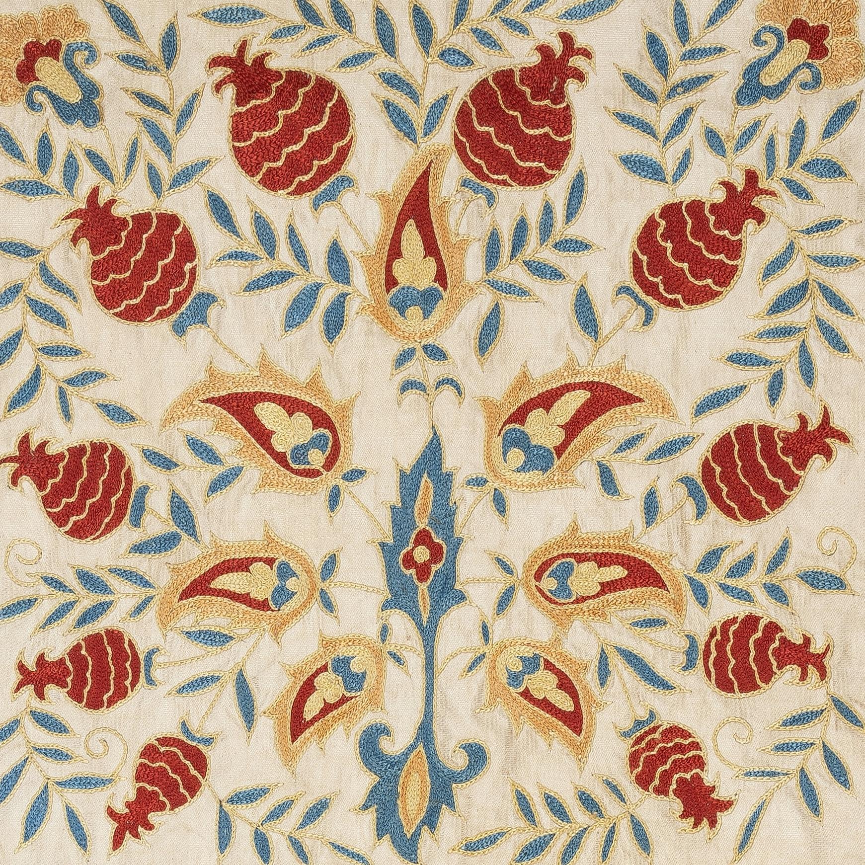 Bohémien Copricuscino ricamato in 100% seta 19 