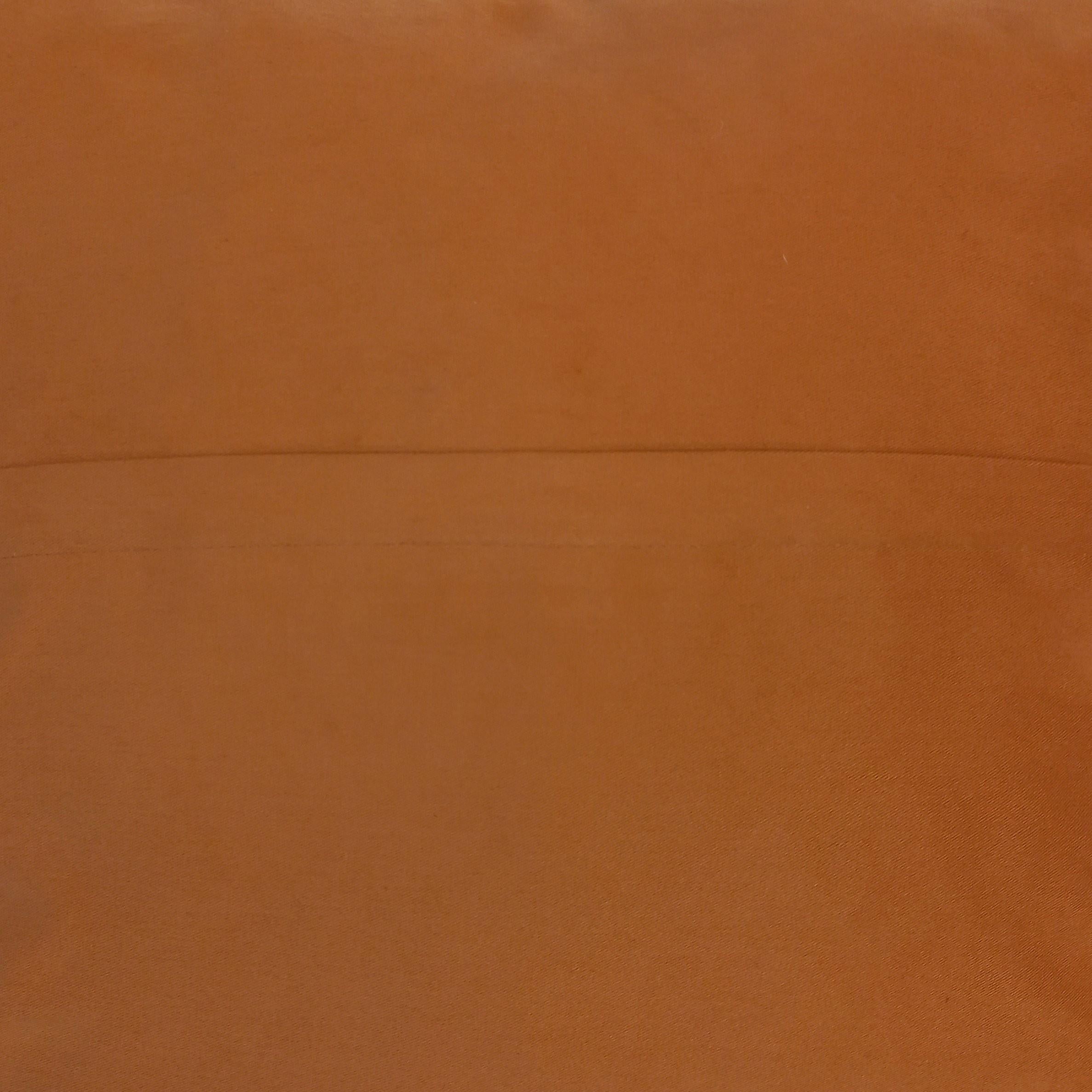 Ricamato Copricuscino con ricamo in 100% seta in marrone e verde. Cuscino Suzani in vendita