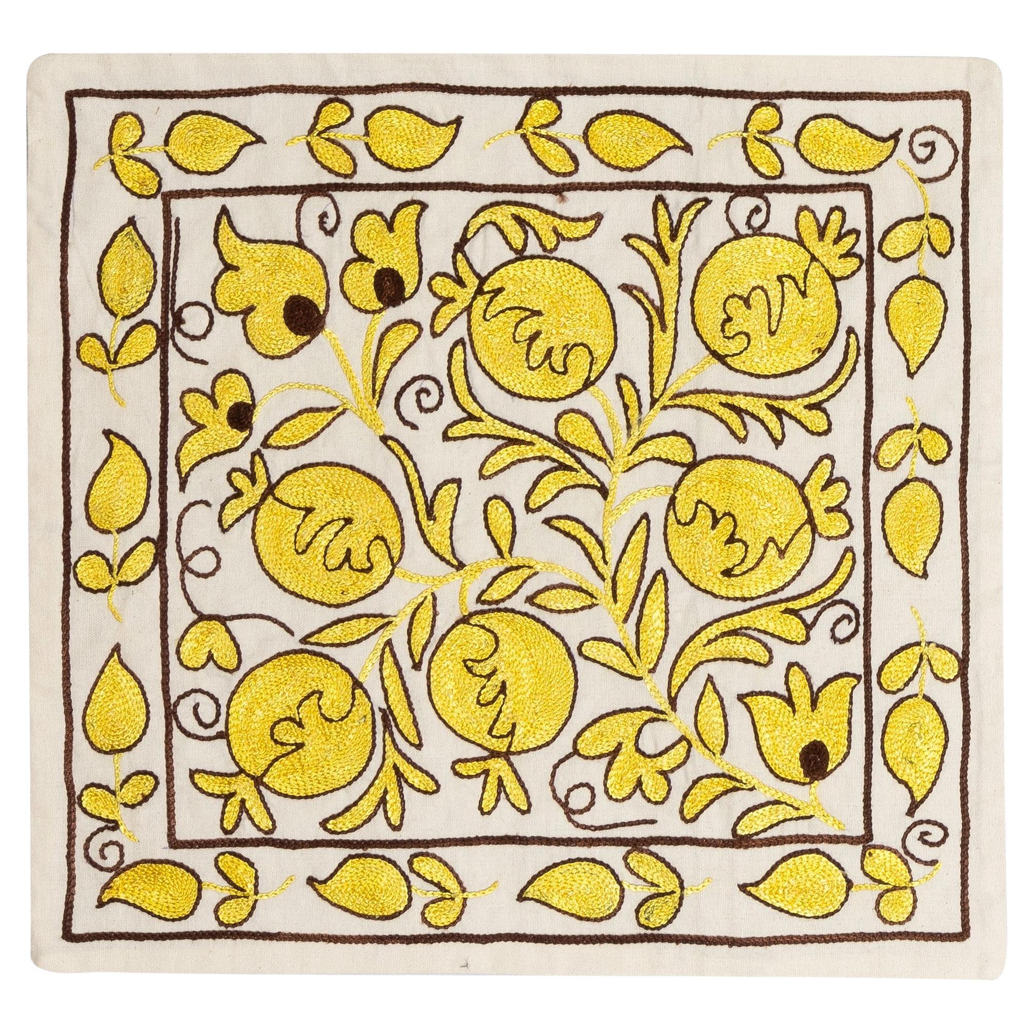 19"x19" Handgefertigter Seiden-Stickerei-Kissenbezug. Suzani-Kissen in Creme & Gelb