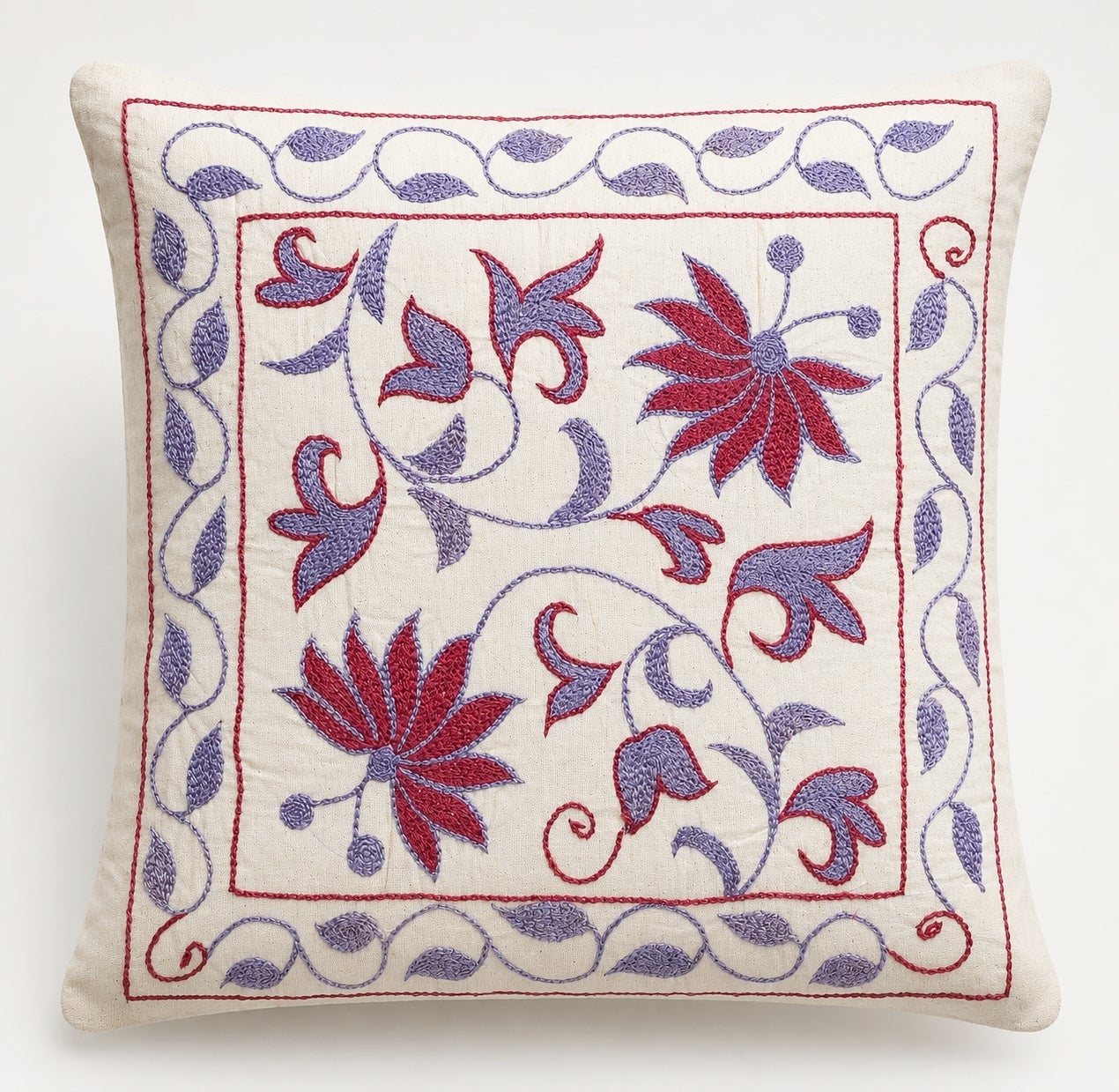 Kissenbezug mit Stickerei, 19" x 19". Handgefertigtes Akzent-Kissen. New Throw Pillow