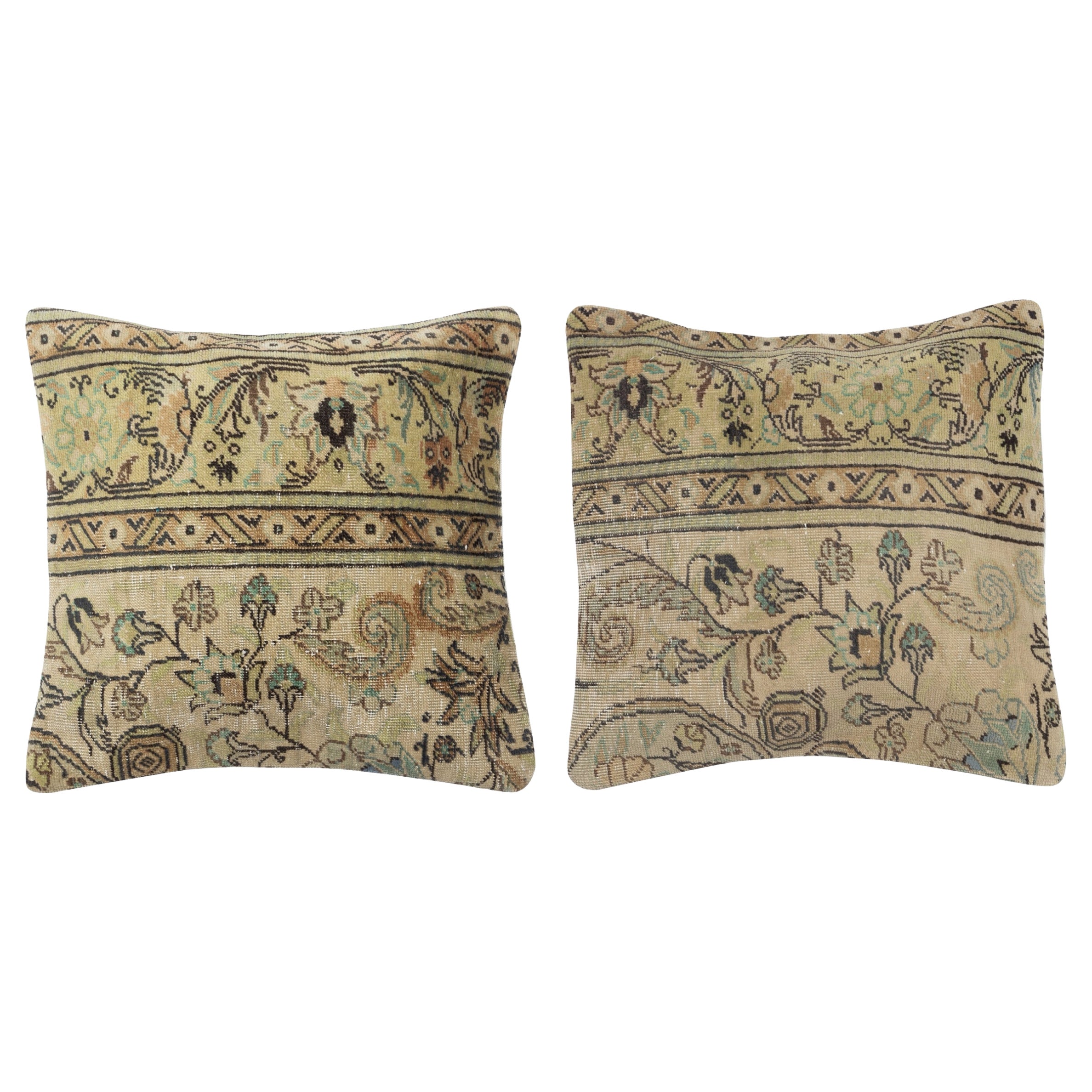 19"x19" SET OF 2 - Turkish Rug Pillowcases. Cushion Covers. Vintage Toss Pillows