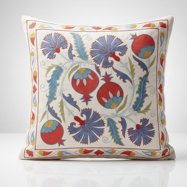 19 "x20" Housse de coussin 100% soie. Taie d
oreiller brodée à la main. Oreiller en dentelle Modernity en vente