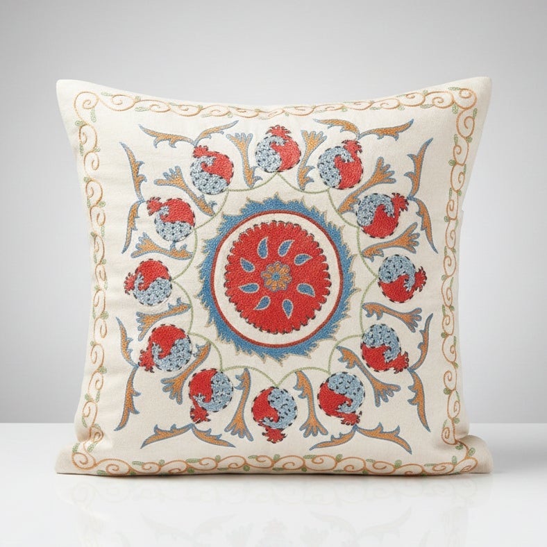 19 "x 20" All Silk bestickt Throw Pillow. Moderner handgefertigter Kissenbezug im Angebot