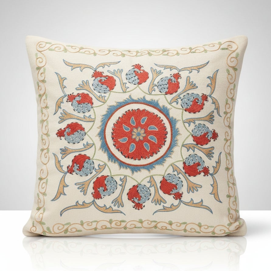 Copricuscino ricamato 19 "x20". Decorazioni per la casa in stile bohémien e chic. Copricuscino in seta