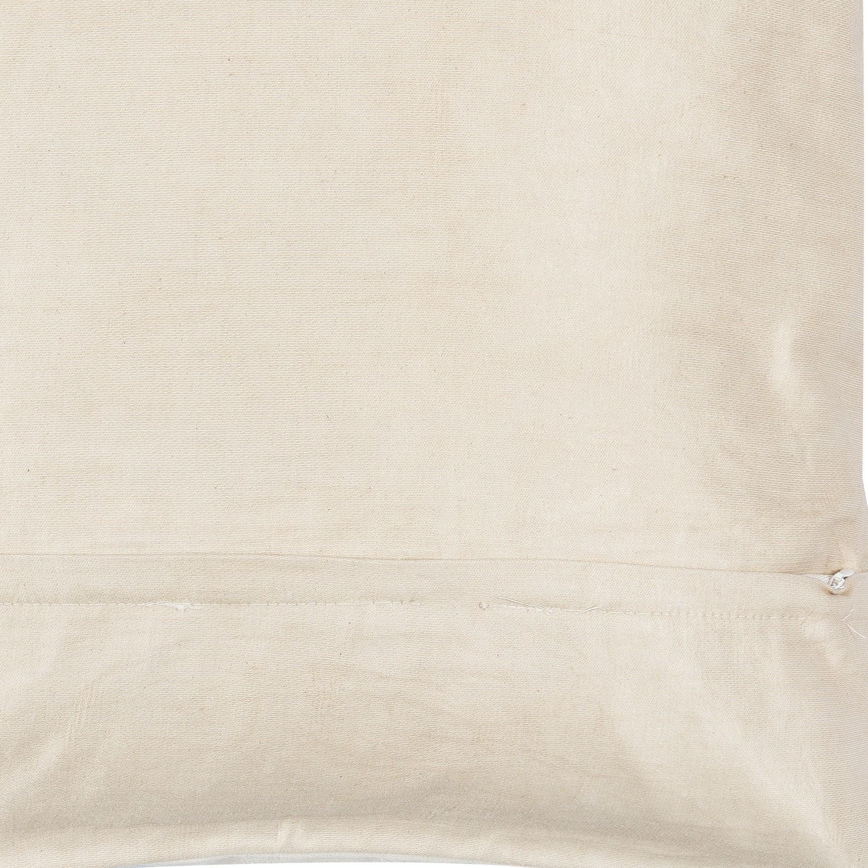 Funda de cojín bordada en seda de 19 