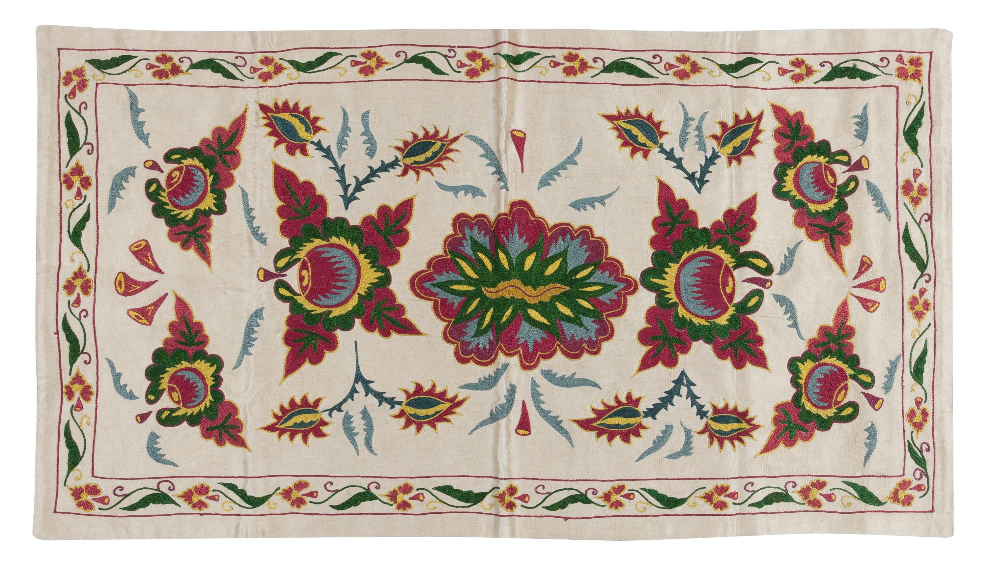 19. Zoll x34 Zoll Usbekistan 100% Seide Blume & Granatapfel Design bestickt Wandbehang (Bestickt) im Angebot