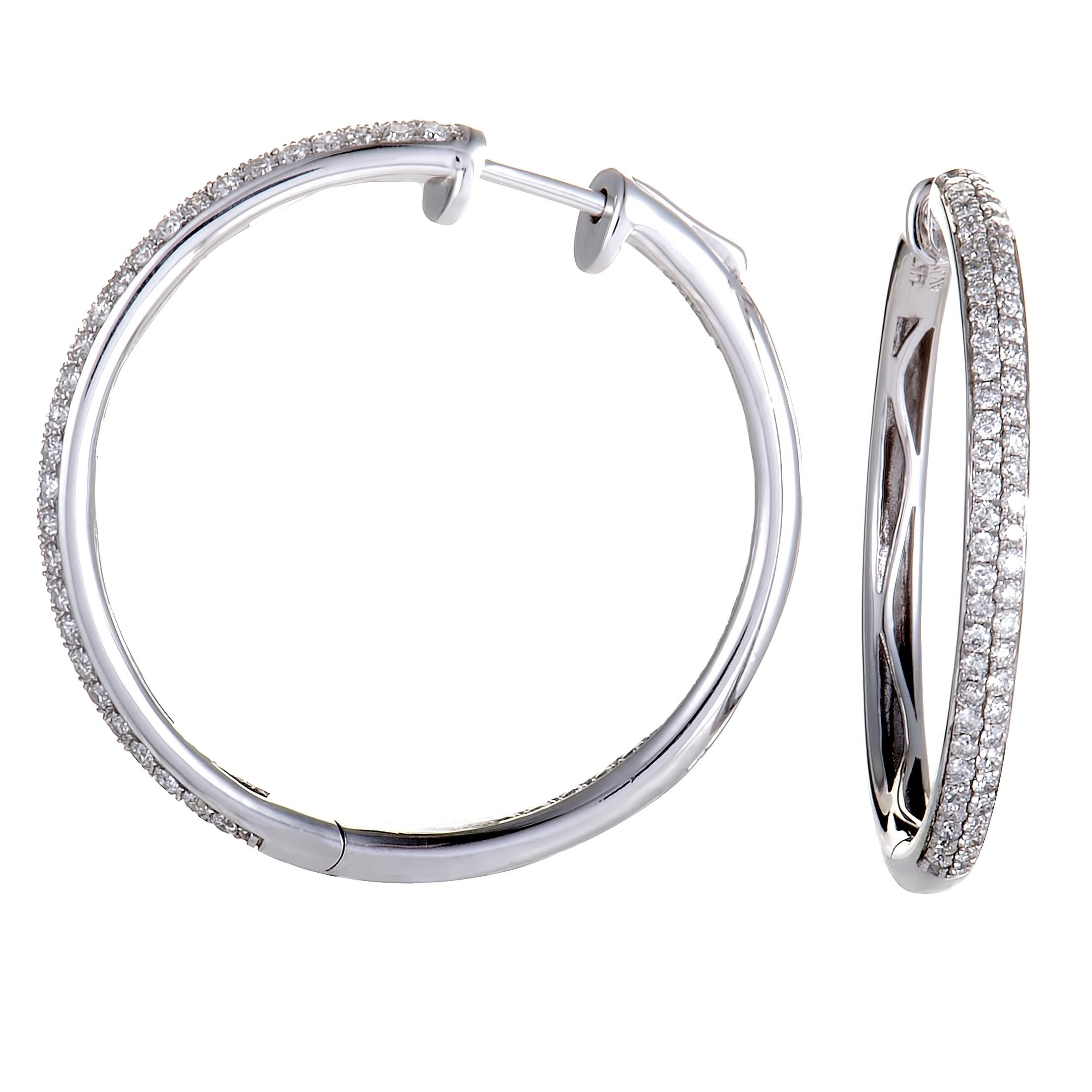 1 Carat 14 Karat White Gold Diamond Pave Round Hoop Earrings In New Condition In Southampton, PA