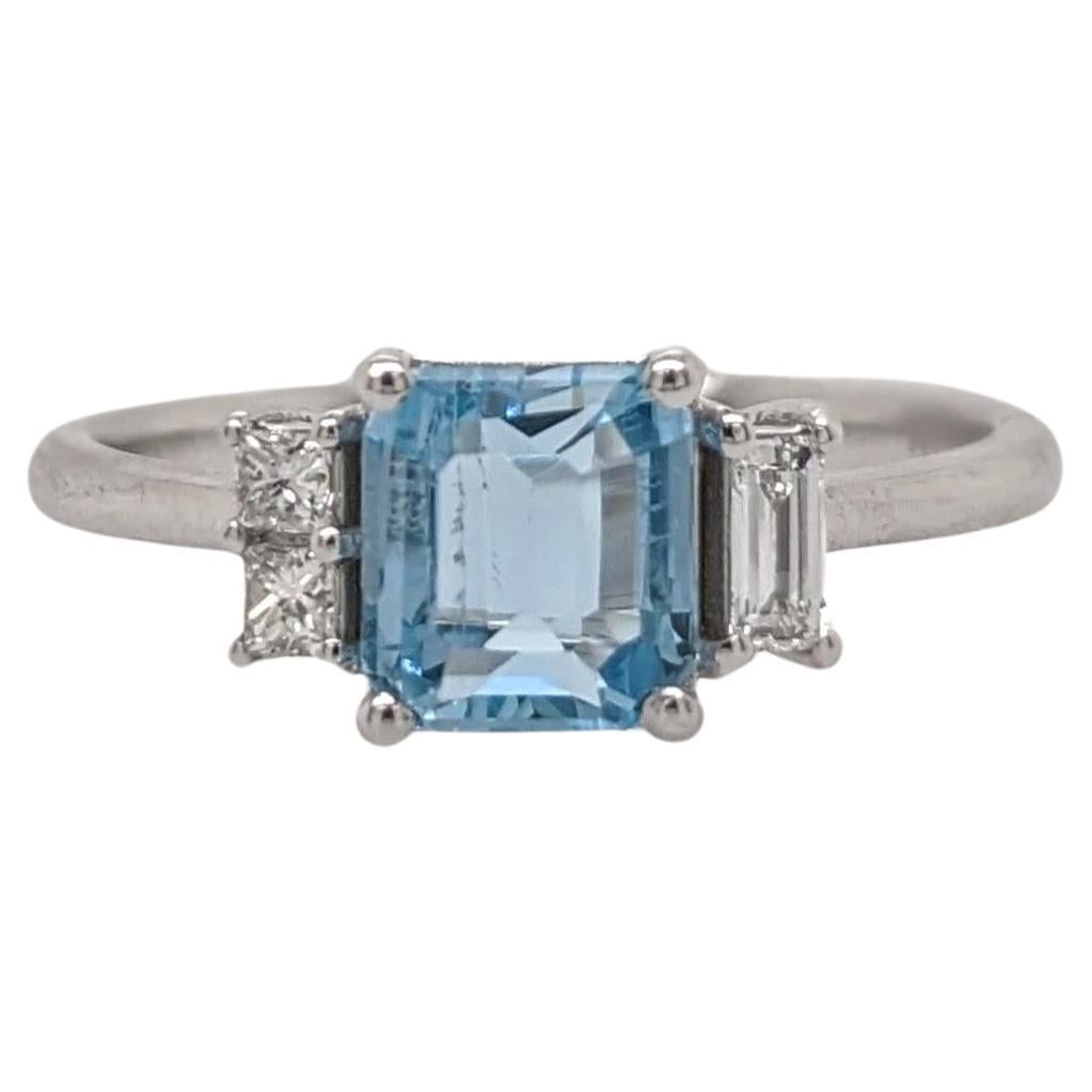 1ct Aquamarine Ring w Earth Mined Diamond in Solid 14K White Gold EM 6.5x5.5mm For Sale