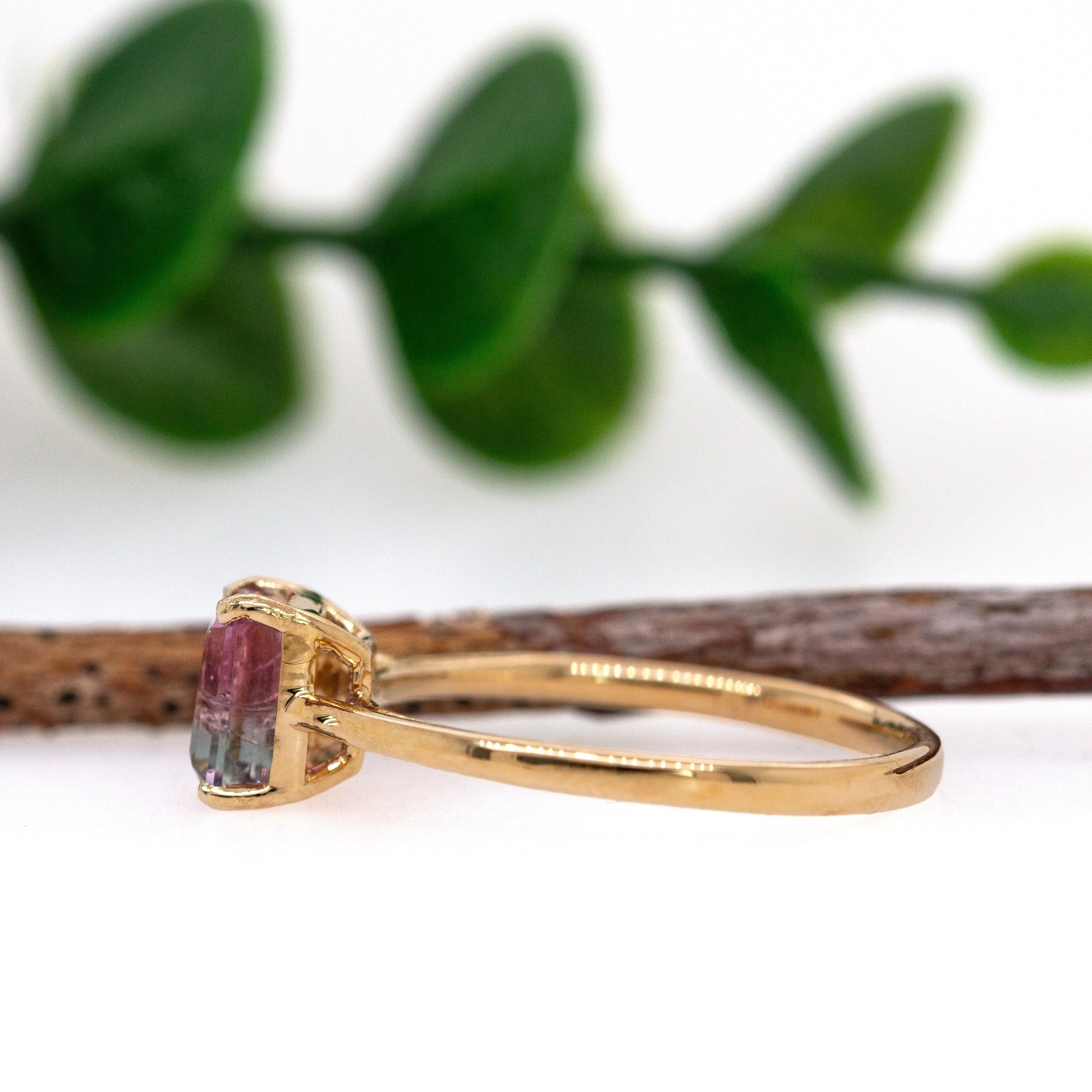 Anello in oro massiccio 14K con tormalina bicolore e diamanti accentati estratti dalla terra, 1ct In condizioni Nuovo in vendita a Columbus, OH