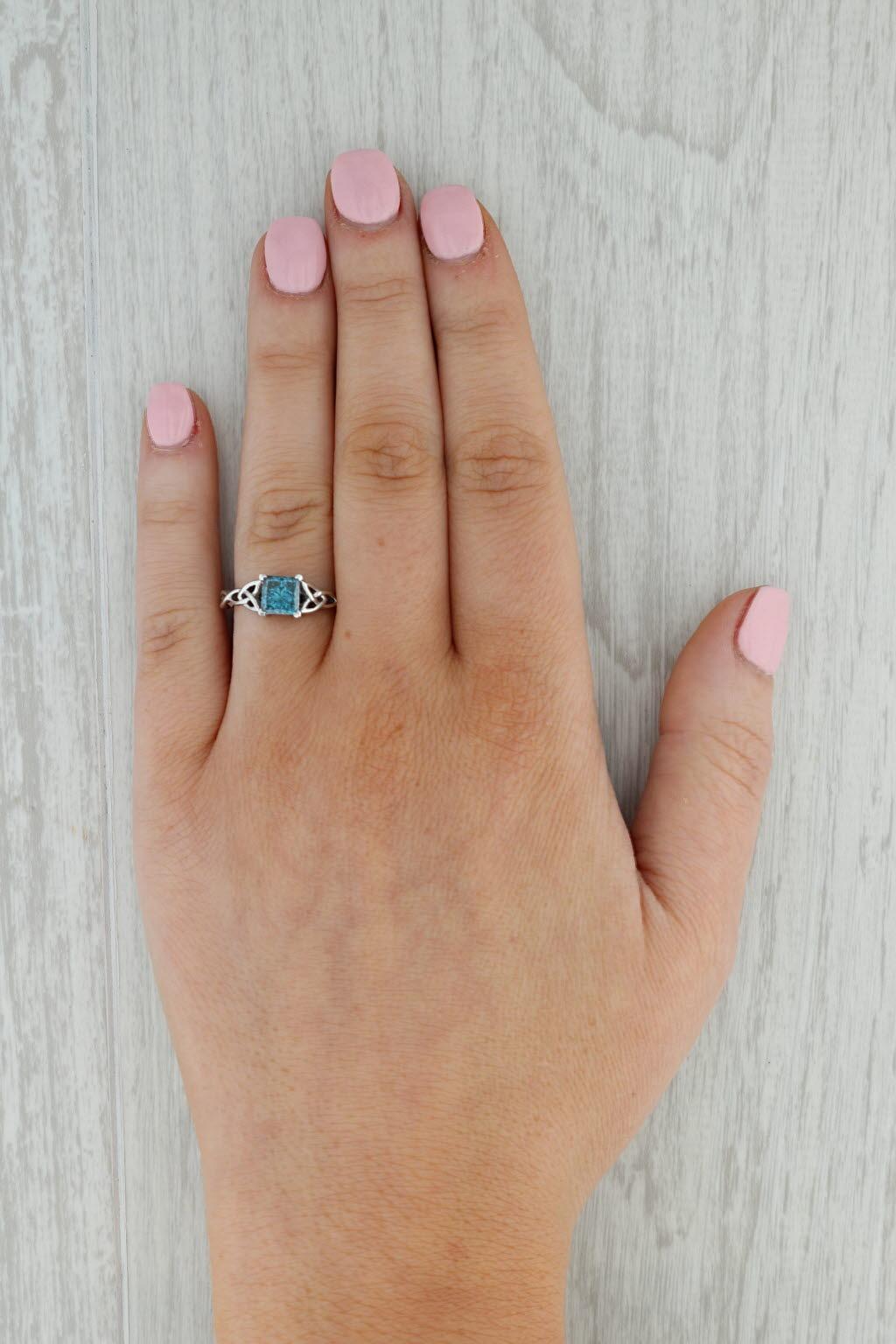 1ct Blue Princess Diamond Solitaire Engagement Ring 18k Gold Sz 6.5 Celtic Knots For Sale 4