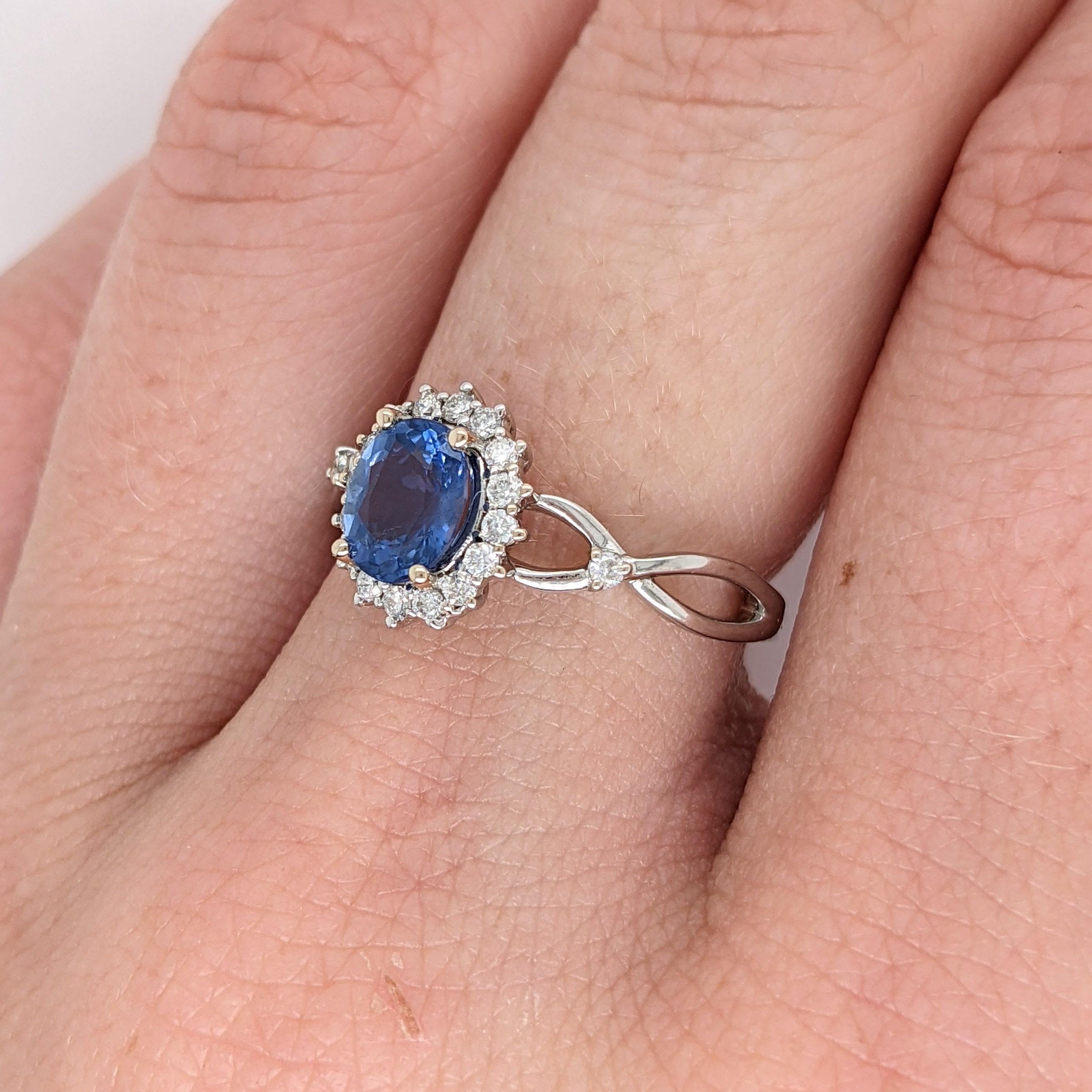 Modern 1ct Blue Sapphire Ring w Earth Mined Diamonds in Solid 14K White Gold Oval 7x6mm For Sale