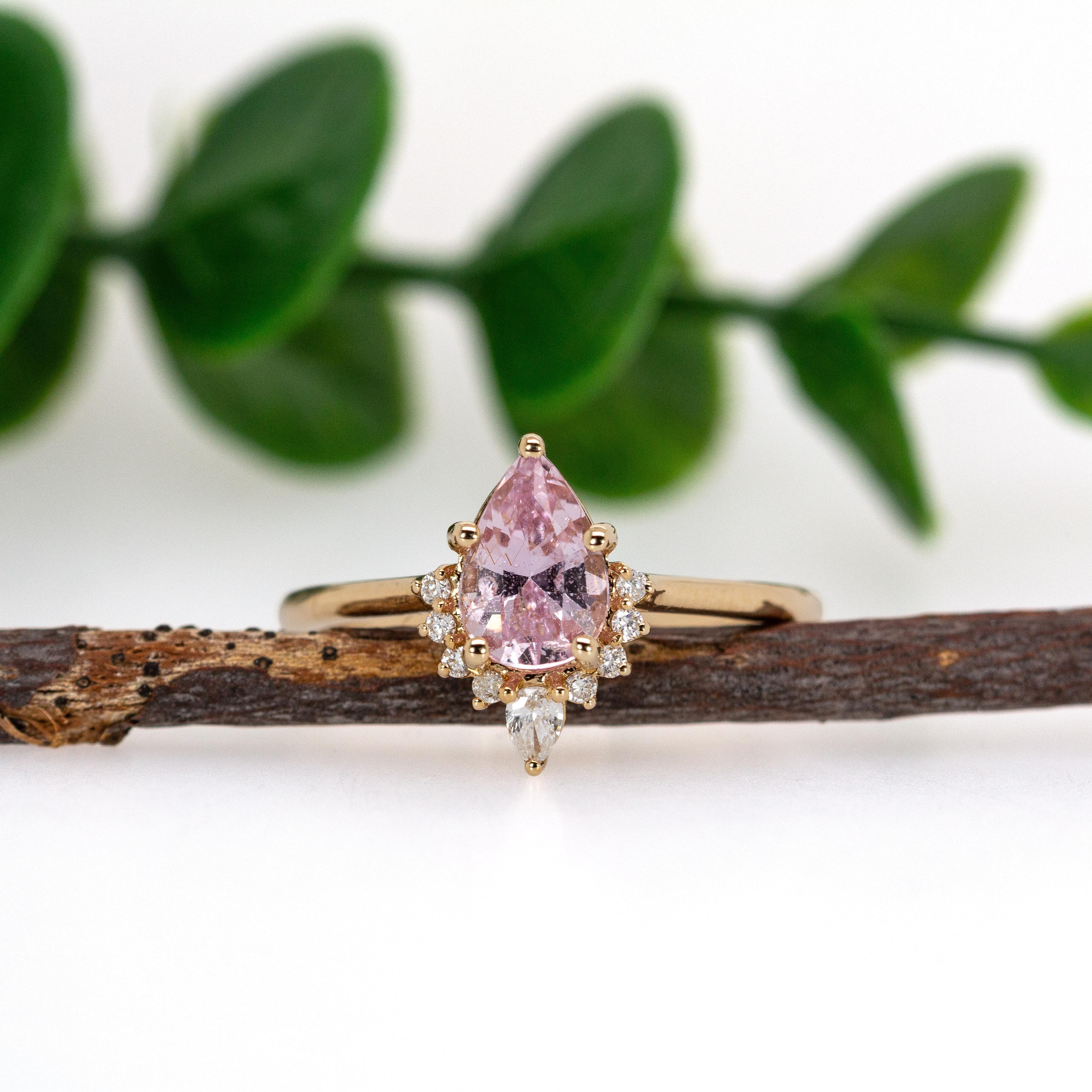 Art Deco 1ct Ceylon Pink Sapphire Ring w Diamond Accents in Solid 14K Gold  PE 8x5.4mm For Sale