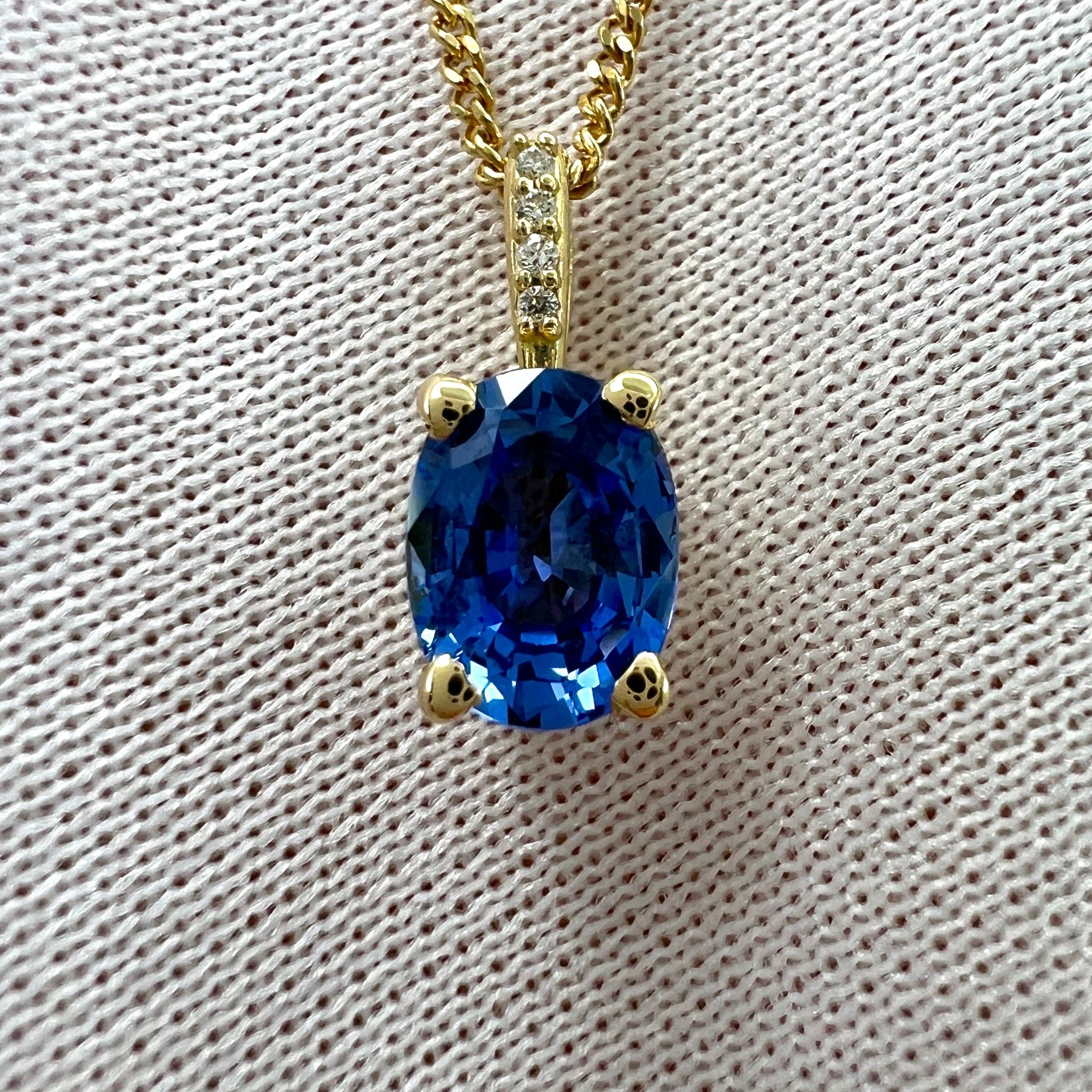 1ct Cornflower Blue Ceylon Sapphire 18k Yellow Gold Diamond Hidden Halo Pendant For Sale 4