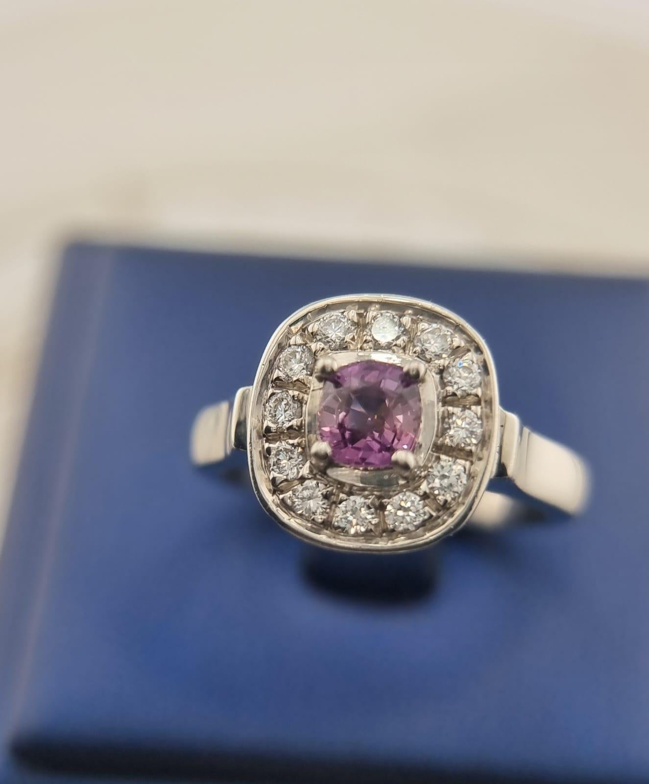Bague saphir rose 1ct à taille coussin en vente 6