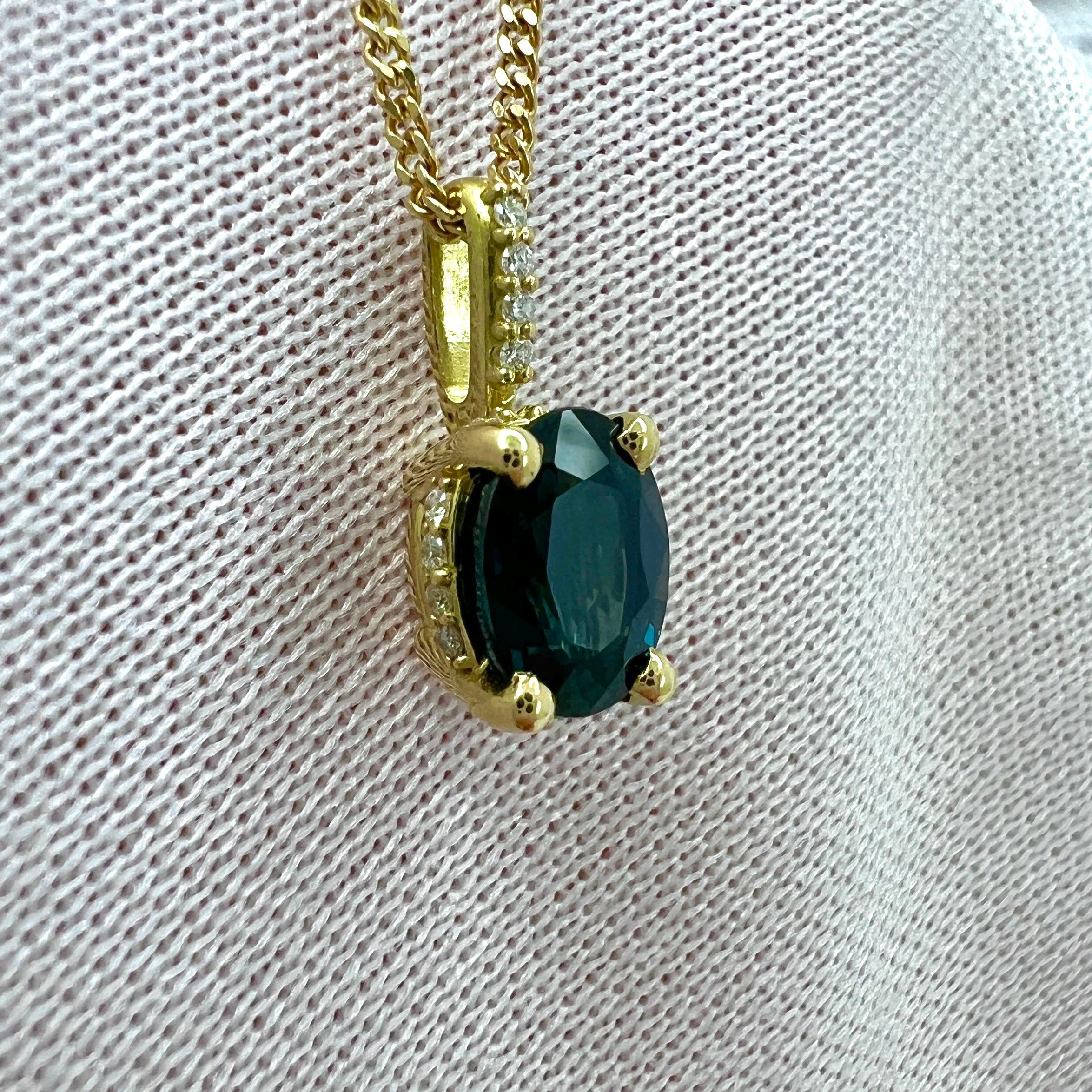 1ct Deep Blue Sapphire And Diamond 18k Yellow Gold Hidden Halo Pendant Necklace In New Condition For Sale In Birmingham, GB