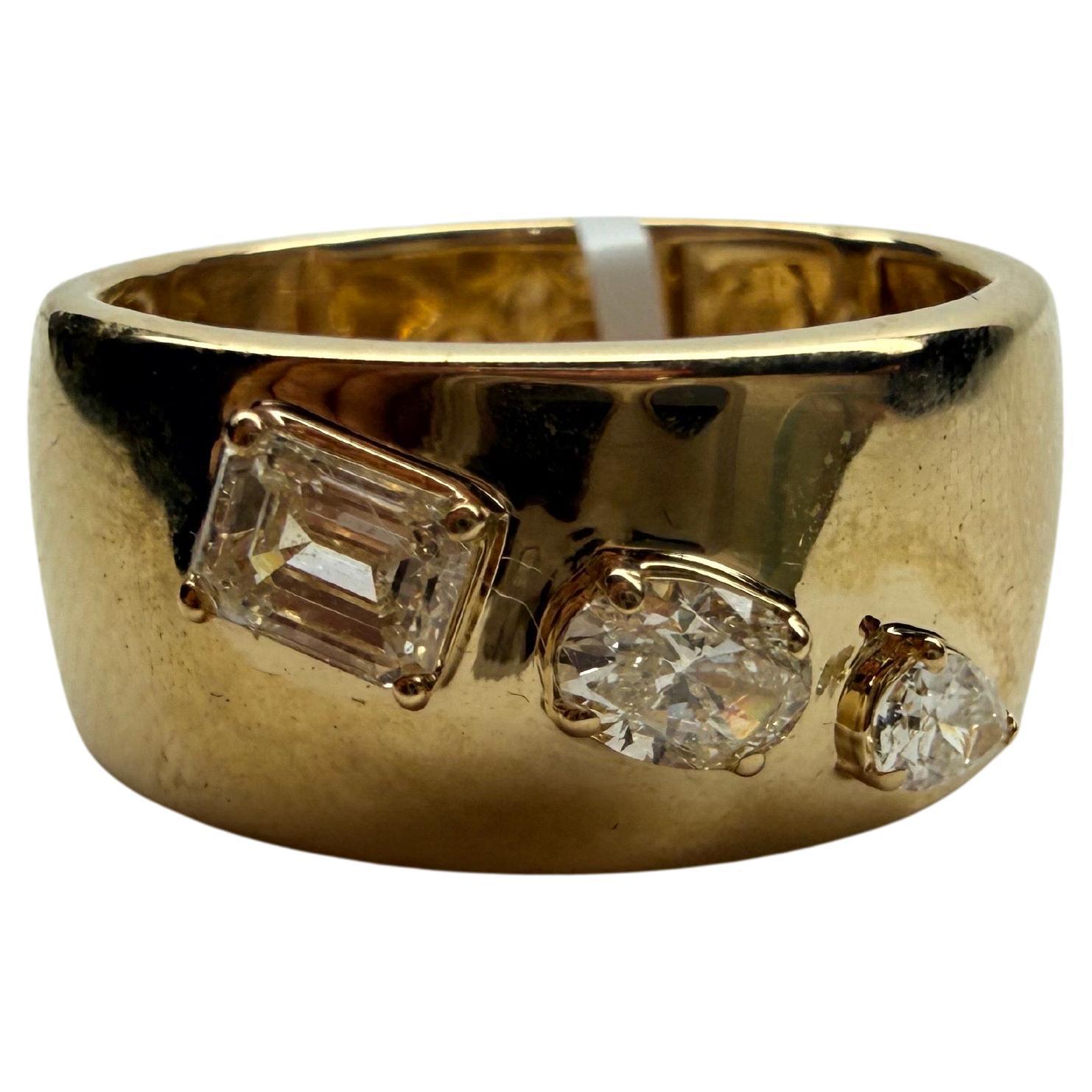 1ct Diamond cocktail ring wide ring 14KT yellow gold For Sale