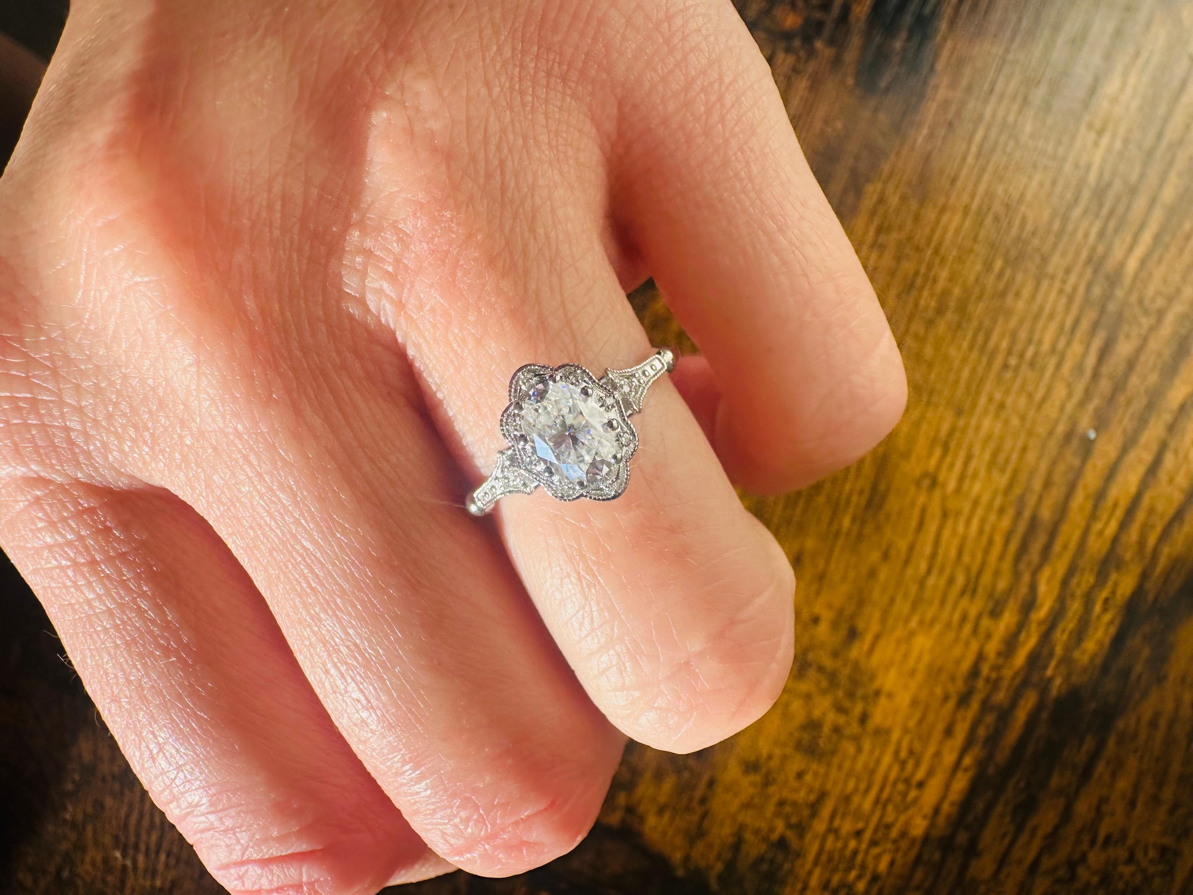1ct Diamond engagement ring Victorian style ring platinum For Sale 2