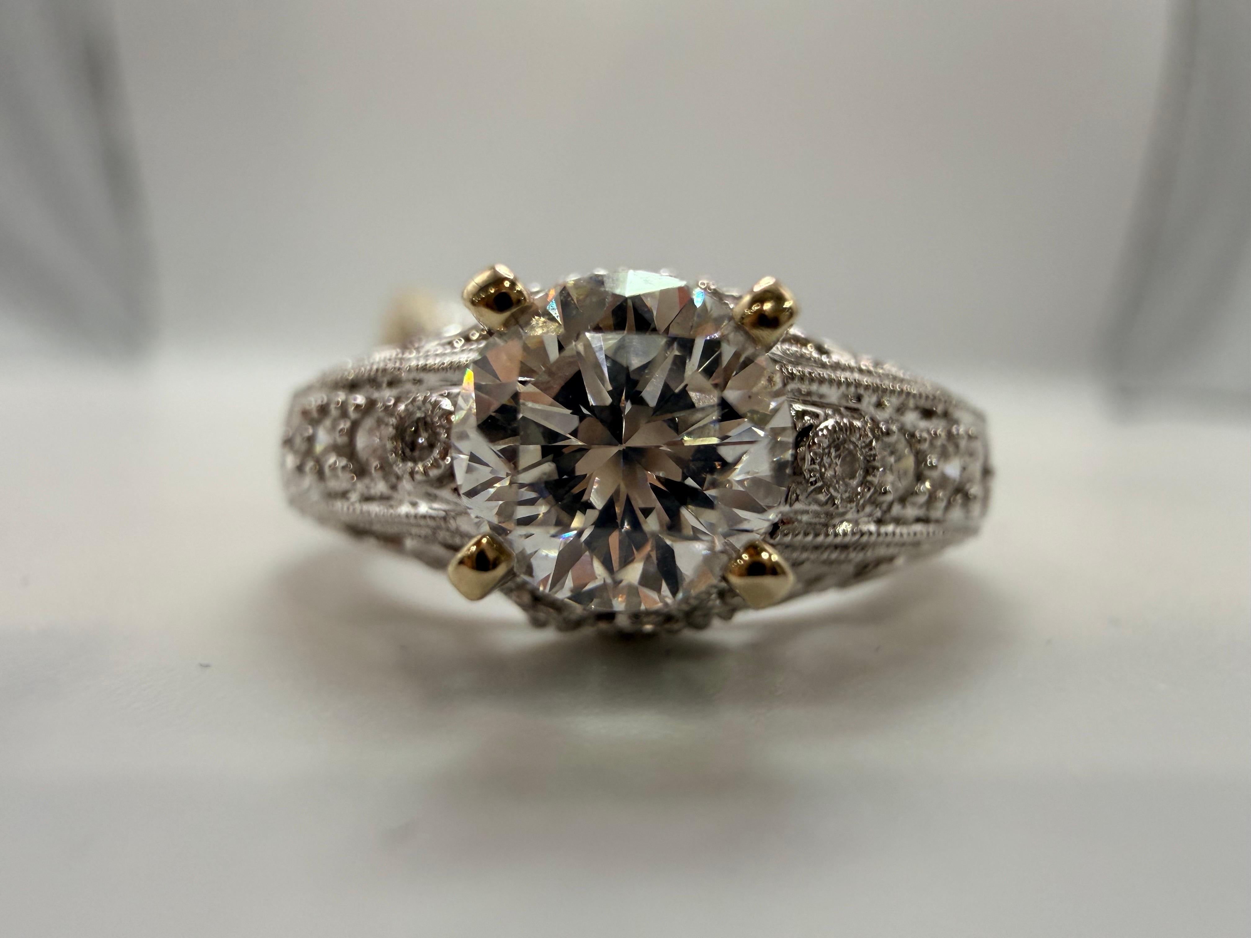 1ct Diamant-Verlobungsring Vintage-Stil Handarbeit Handwerkskunst 18KT Gold (Brillantschliff) im Angebot