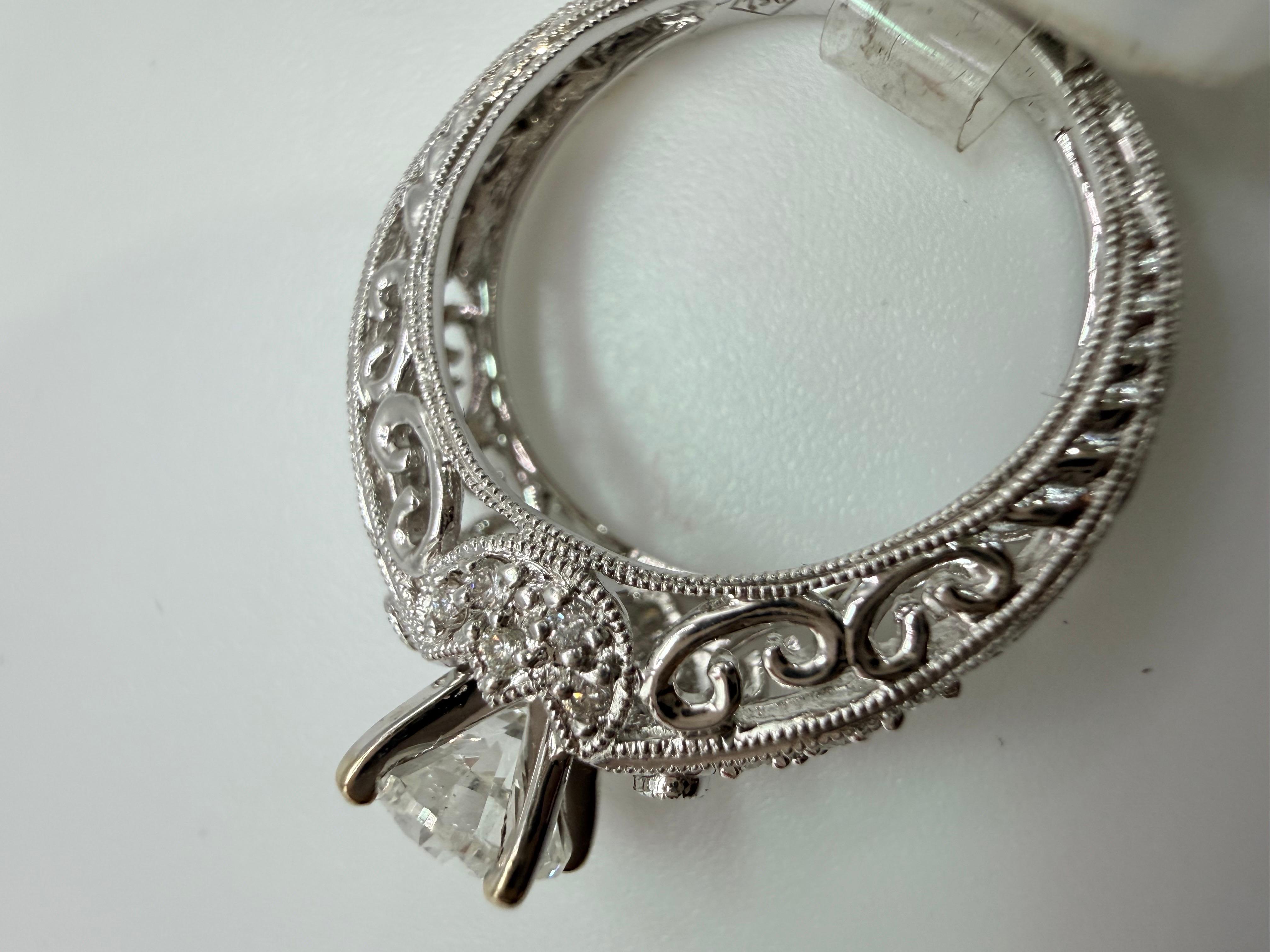 1ct Diamant-Verlobungsring Vintage-Stil Handarbeit Handwerkskunst 18KT Gold für Damen oder Herren im Angebot