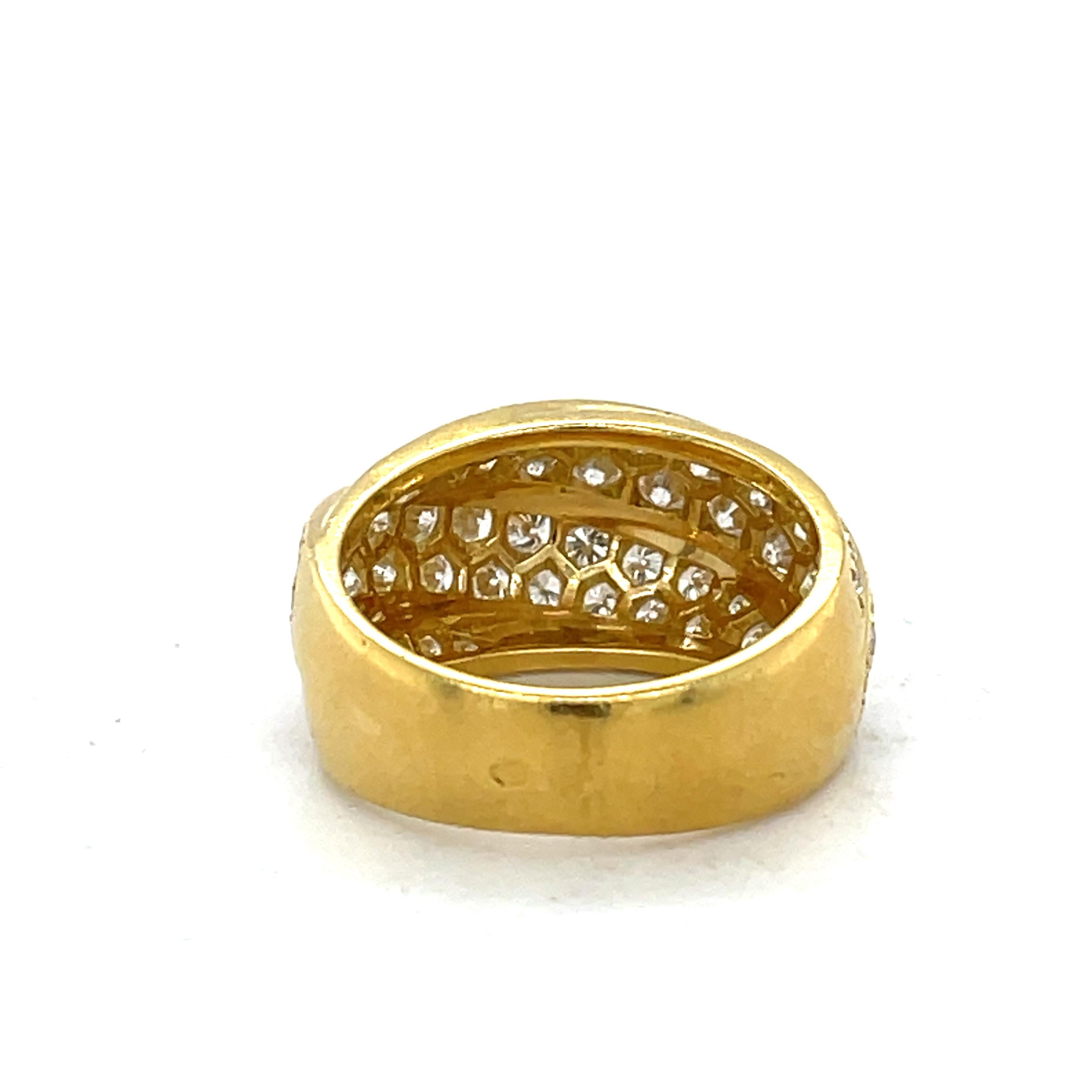 1CT Diamonds Statement ring, 18K yellow gold chunky ring, Crisscross Dome ring Excellent état - En vente à Ramat Gan, IL