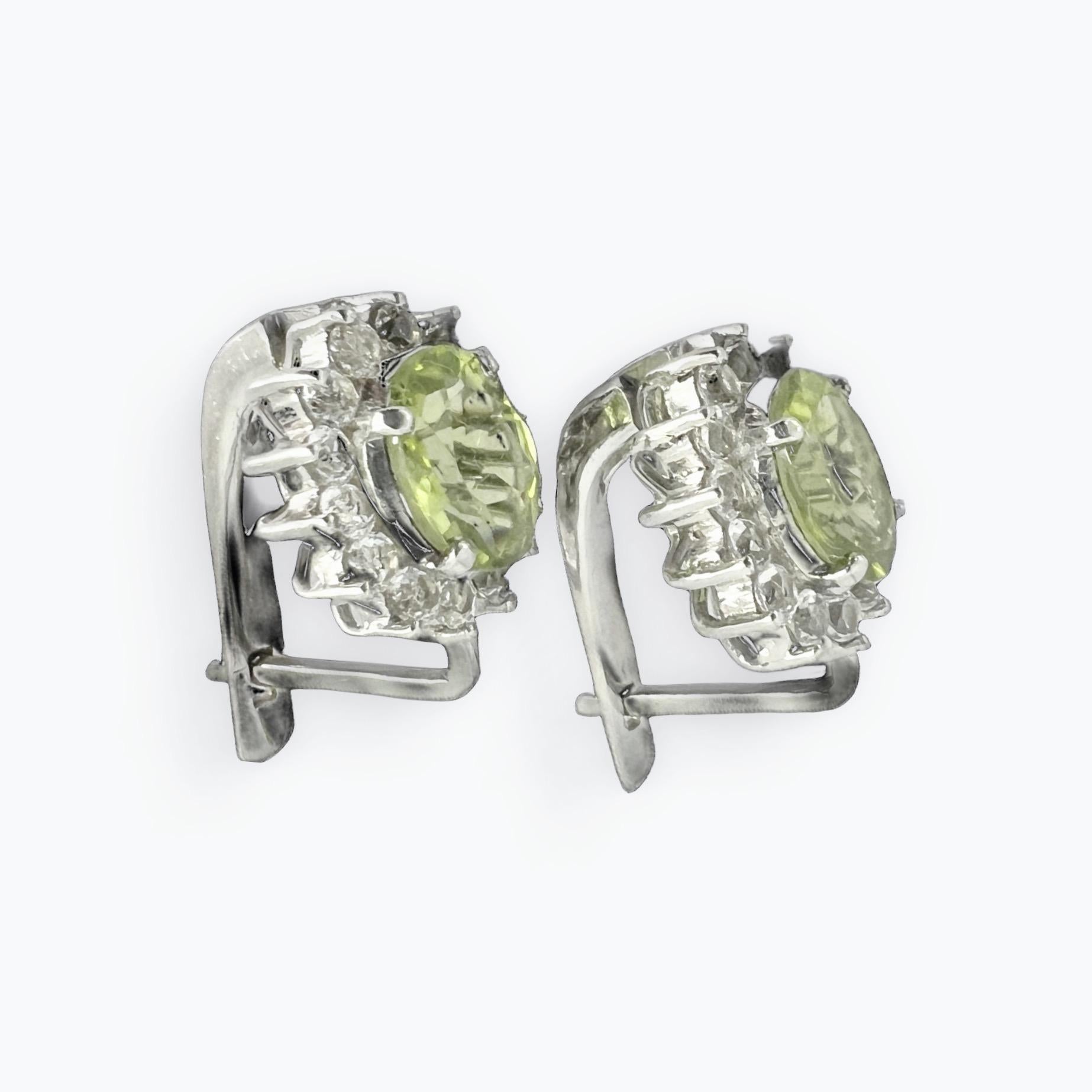1ct Each Oval Mintgrüner Peridot-Ohrring mit natürlichem weißem Zirkon 2