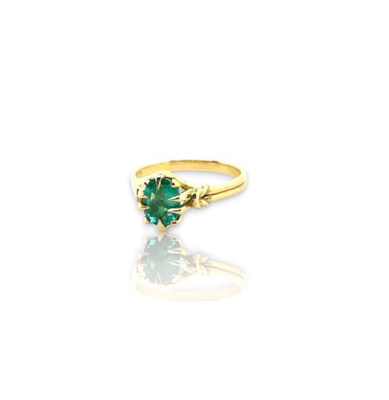 Women's or Men's 1ct Emerald and Diamond Reef Knot Ring in 18ct Yellow Gold For Sale