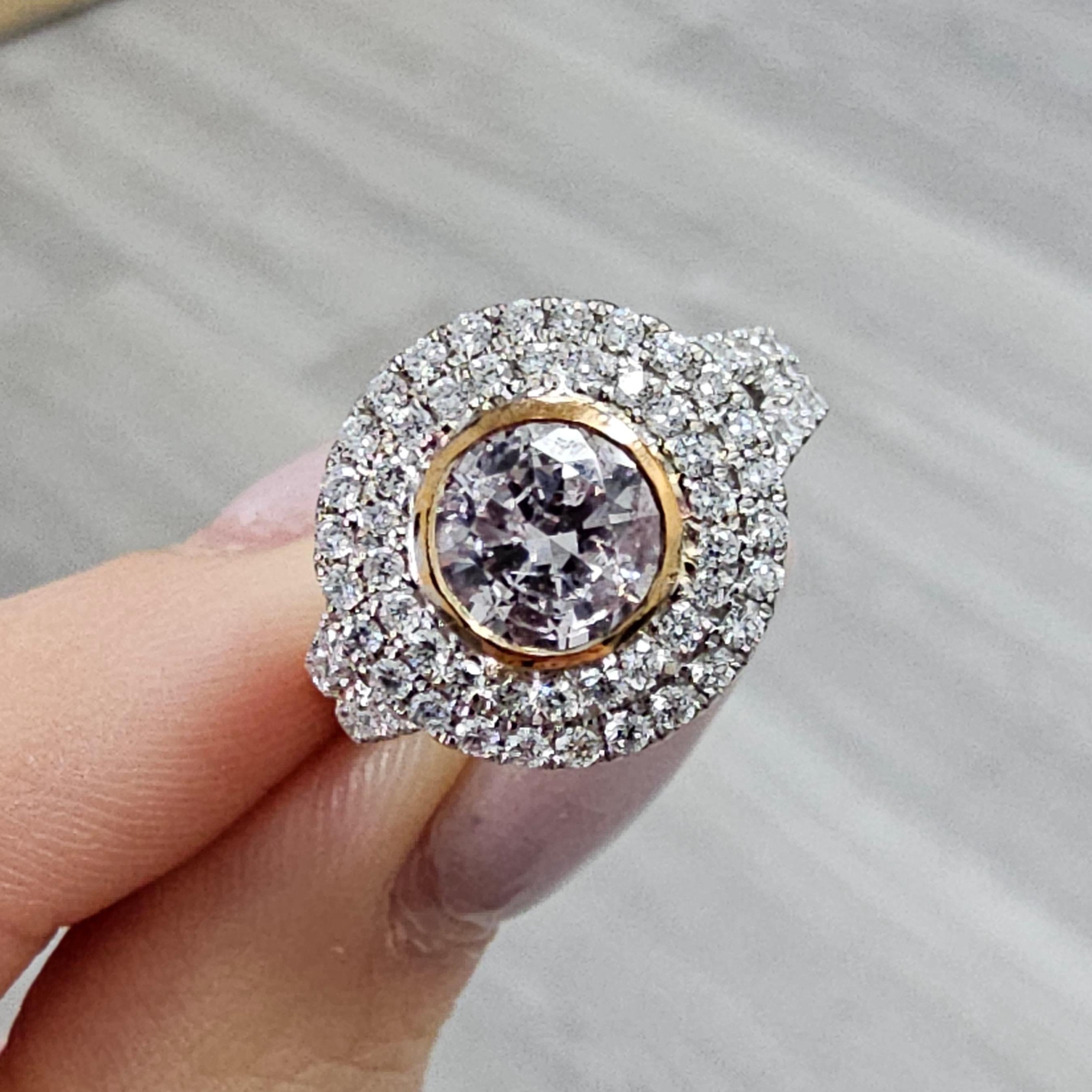 Round Cut 1ct GIA Light Pink Round Diamond Ring