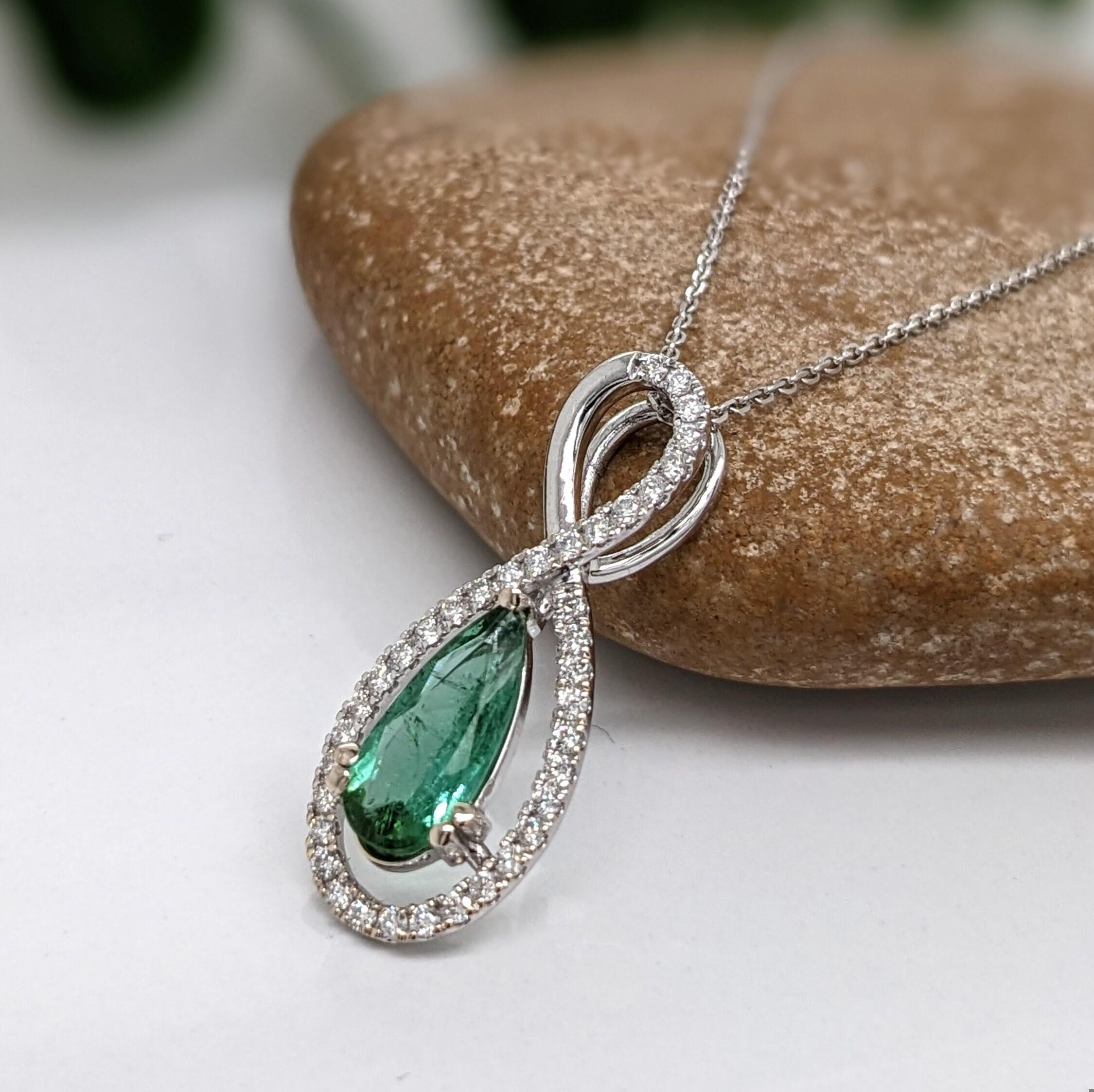 1ct Green Tourmaline Pendant w Earth Mined Diamonds in Solid 14K Gold Pear 11x5 For Sale 1