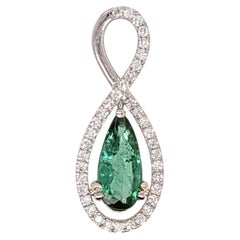 Ciondolo con tormalina verde da 1 carato e accenti di diamanti naturali: Oro massiccio 14K 11x5mm