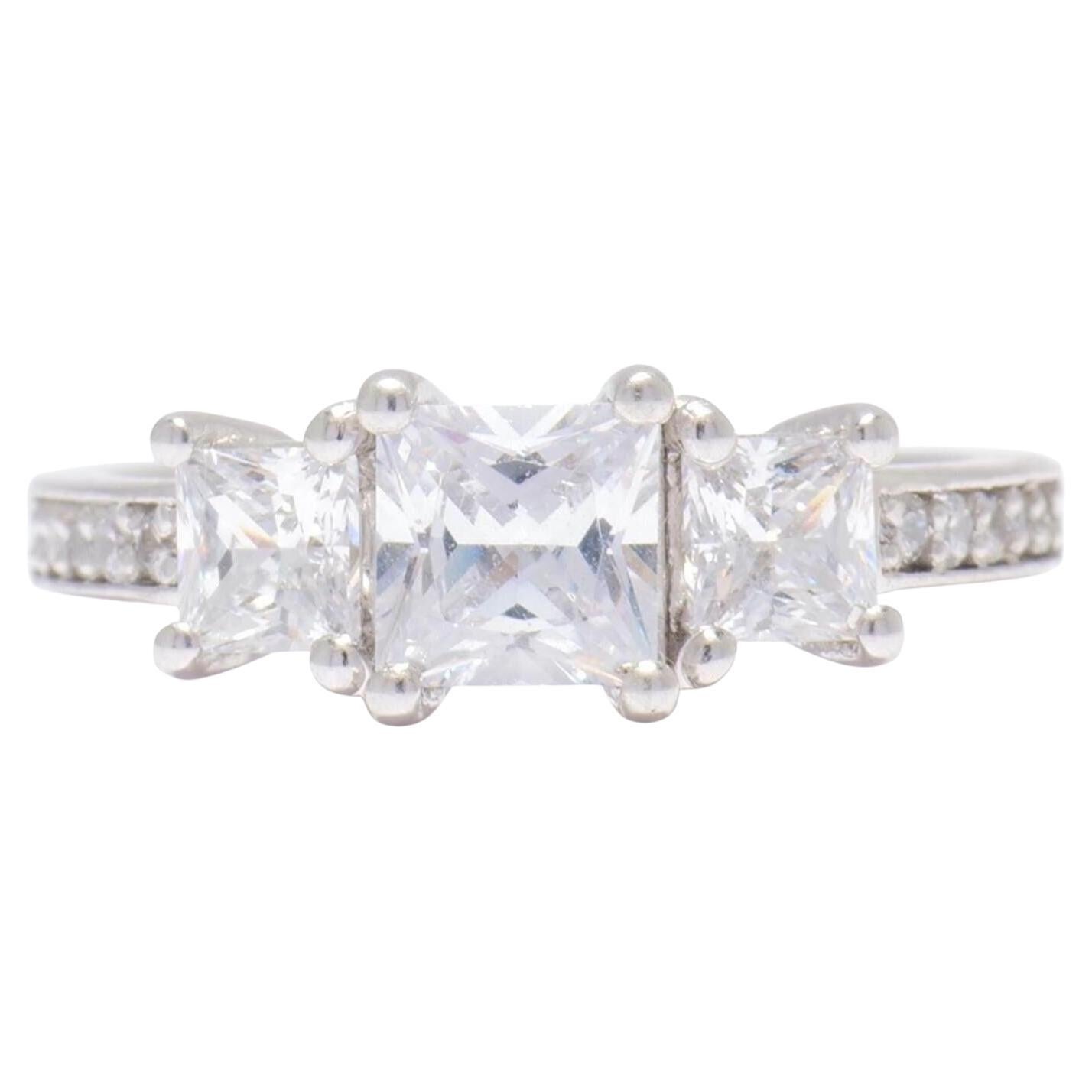 1ct Lab-grown Diamond Engagement Ring in 14K Solid Gold (Certified)