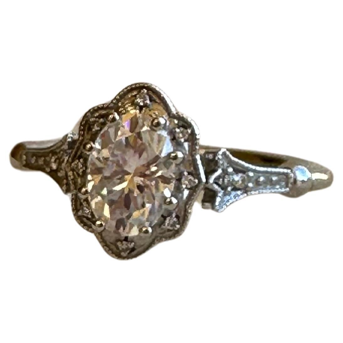 1ct Moissanite Bague de diamant 14KT Bague de fiançailles en diamant vintage gravée à la main en vente