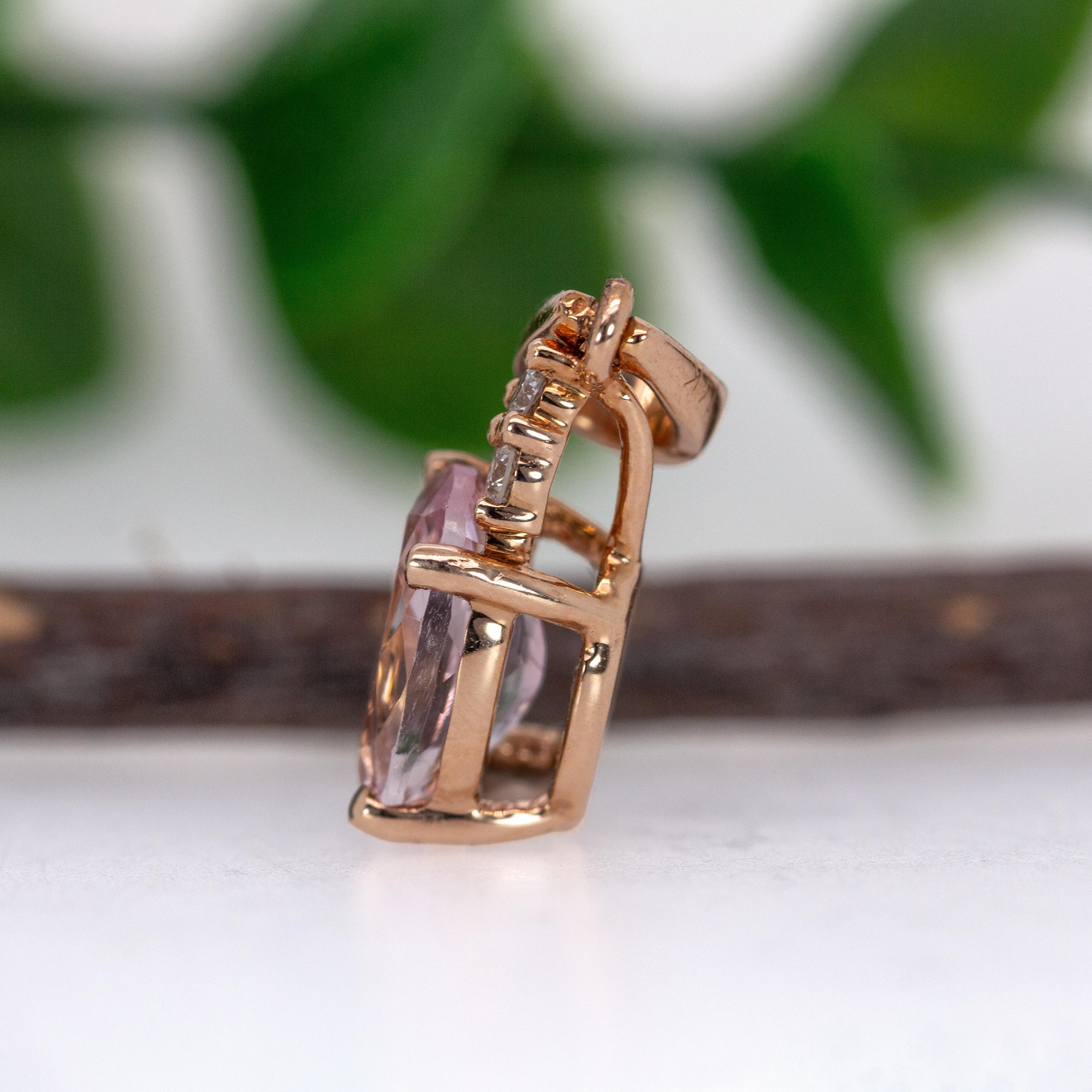 Ciondolo con Morganite da 1 ct e accenti di diamanti in oro rosa massiccio 14 carati  OV 8x6mm In condizioni Nuovo in vendita a Columbus, OH