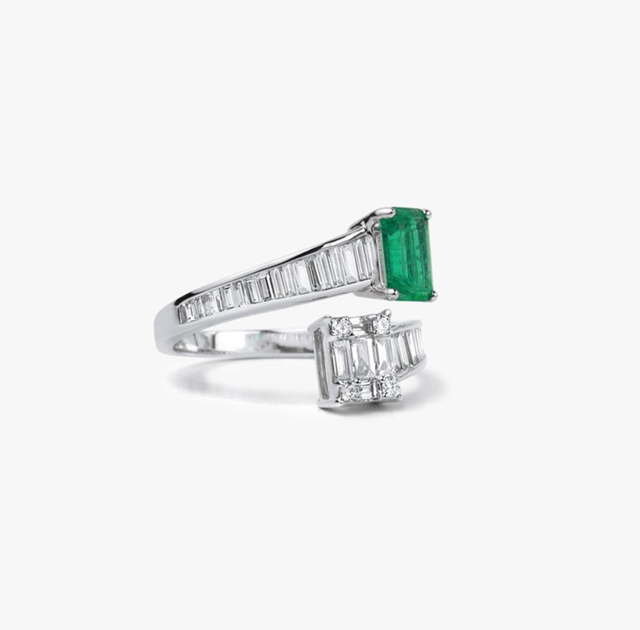 1ct Natural Emerald and Baguette Diamond Dual Stone Adjustable Ring in 18K Gold For Sale 2