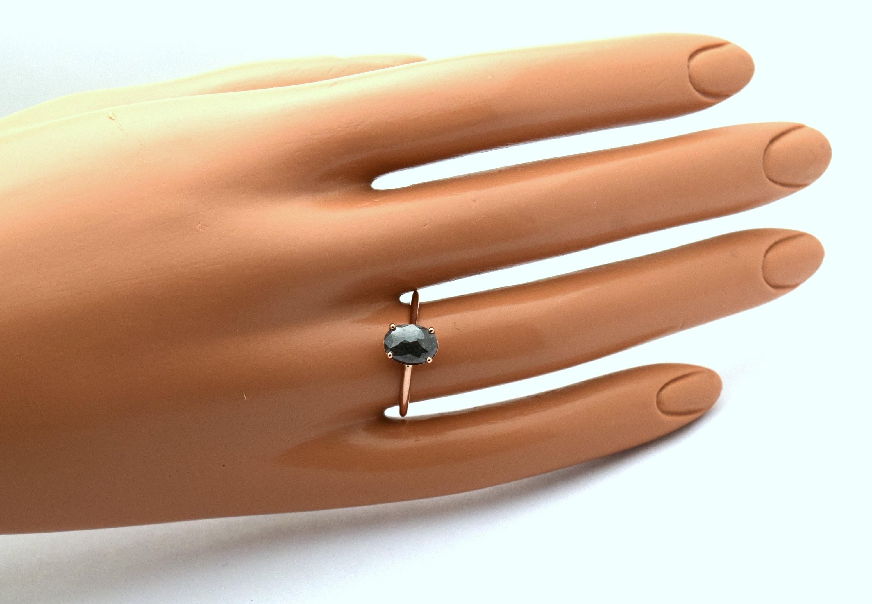 Bague à diamant ovale 1ct Bague de fiançailles Bague à diamant noir Or rose 14KT en vente 2