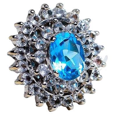 1ct Oval Natural Blue Topaz Cocktail Ring For Sale 1