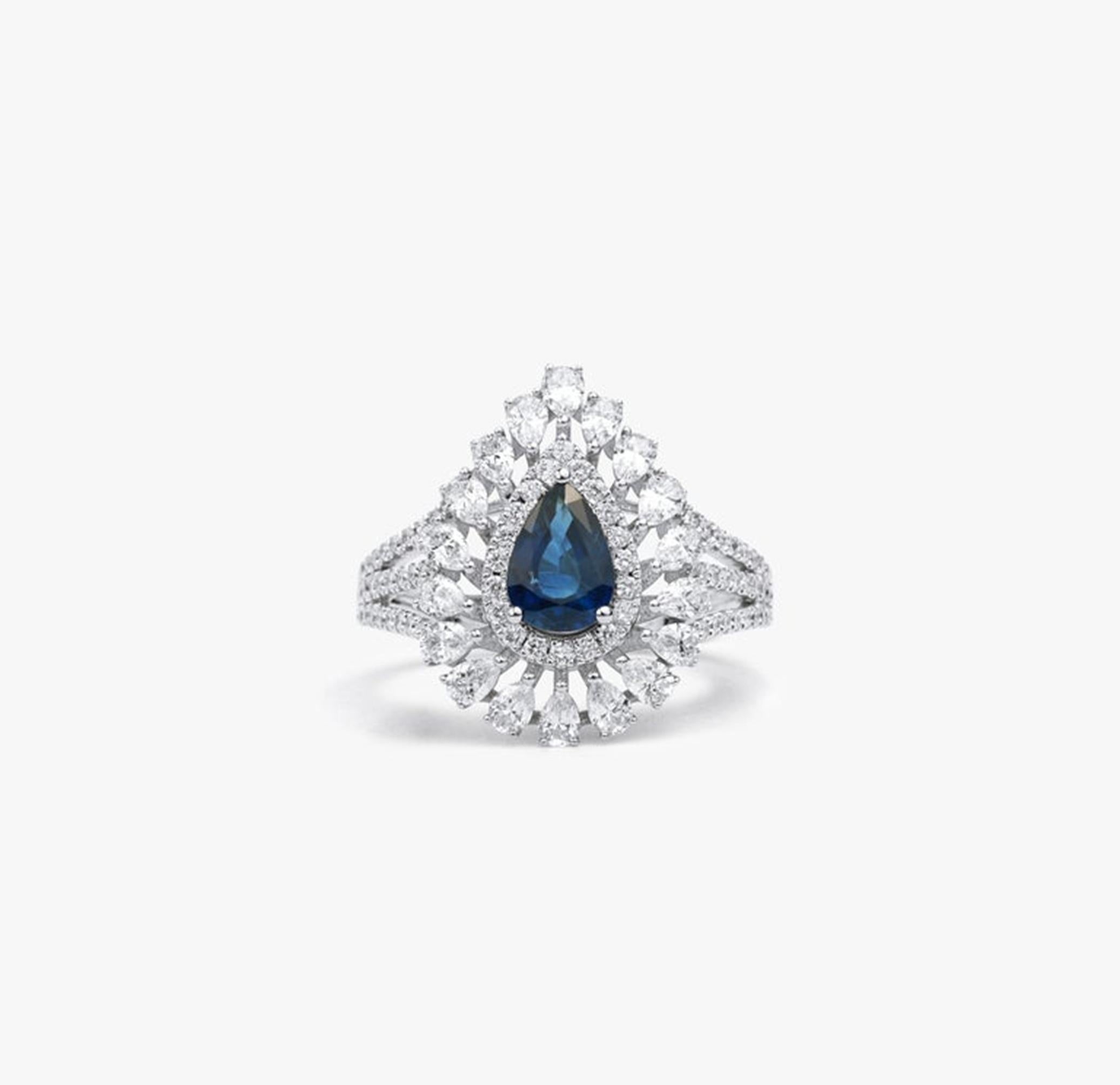 Bague de fiançailles pour elle : saphir bleu poire, diamant, double halo. en vente 1