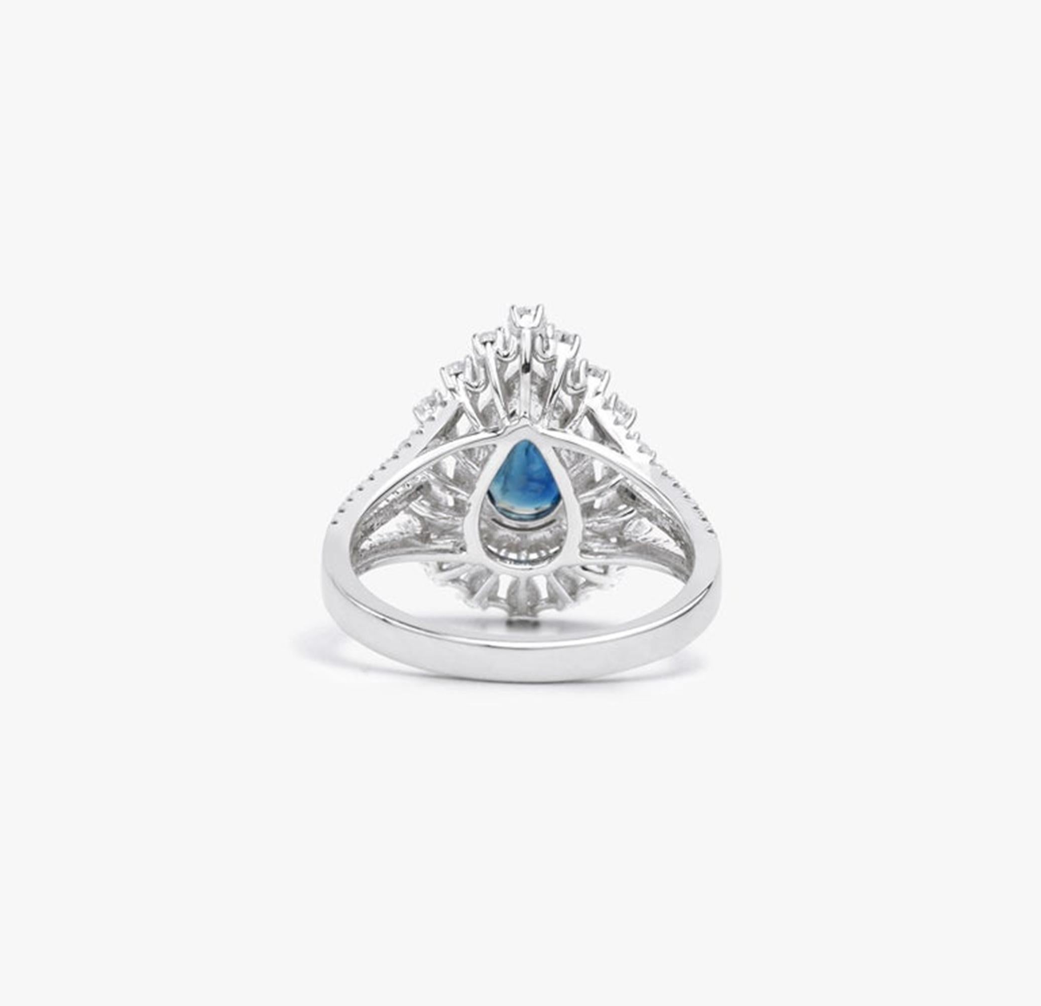 Bague de fiançailles pour elle : saphir bleu poire, diamant, double halo. en vente 2