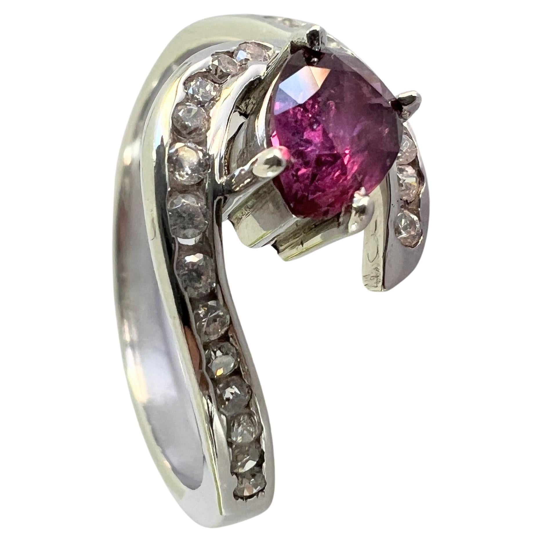 Contemporary EGL Certified 1ct Natural Pink Sapphire Ring For Sale