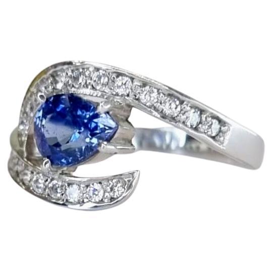 1ct Pear-shaped Natural Blue Sapphire Ring In New Condition For Sale In Lanham, MD