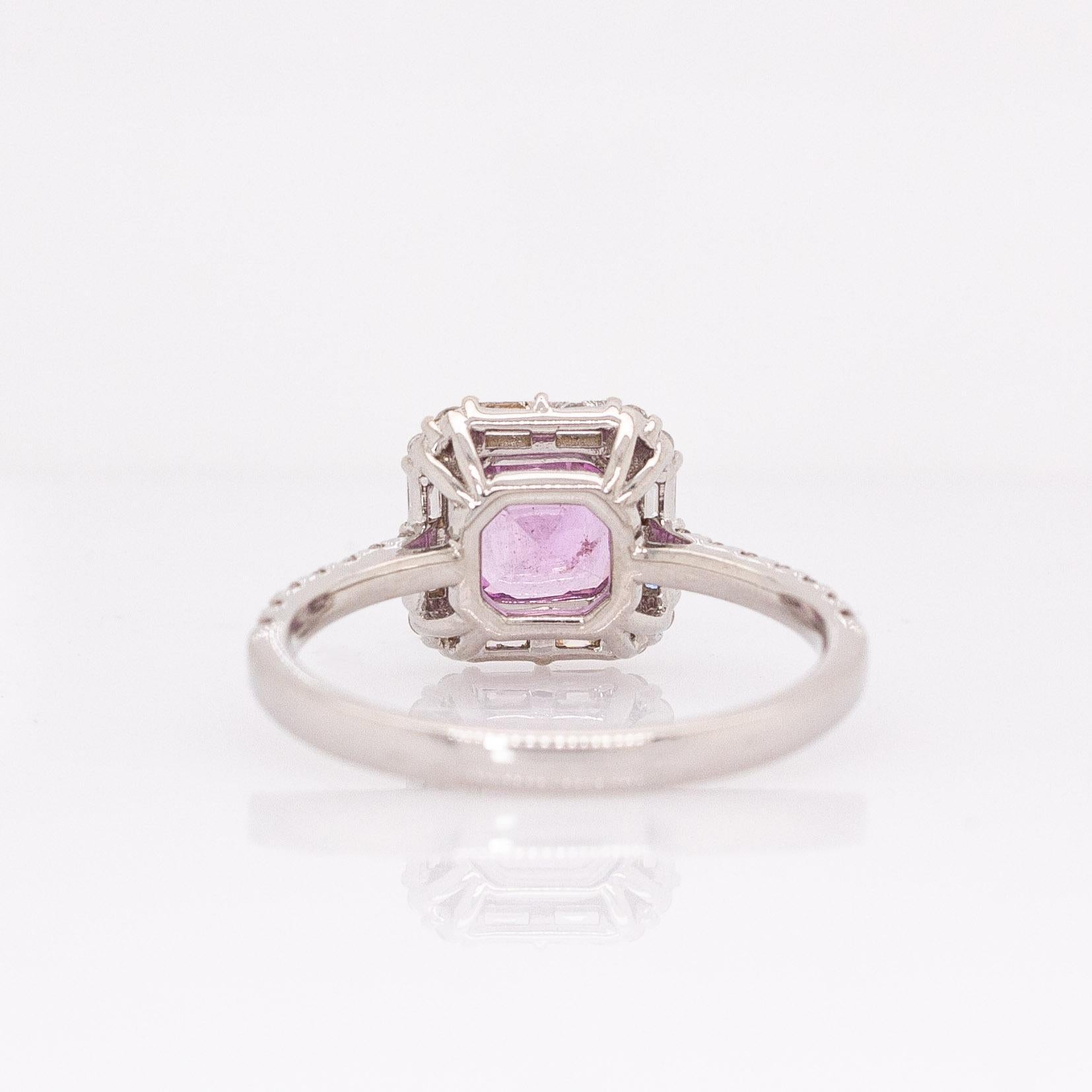 Donna Anello con zaffiro rosa da 1 centesimo e diamante naturale aureolato: oro bianco massiccio 14 carati  6mm in vendita